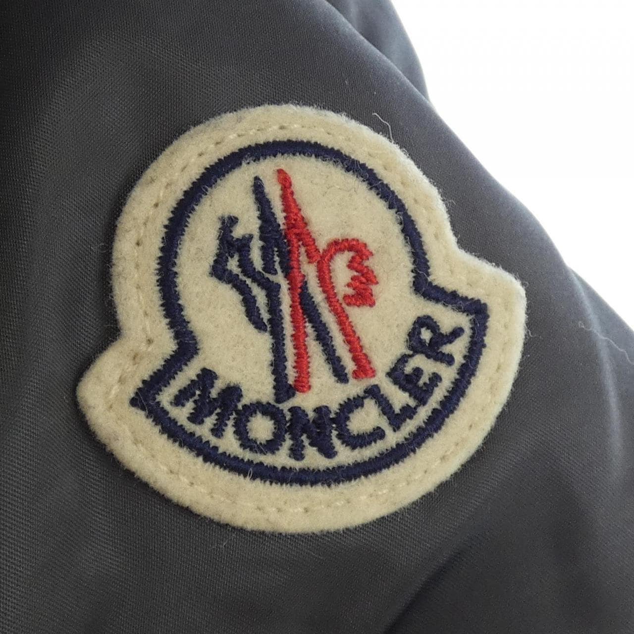 モンクレール MONCLER ダウンコート