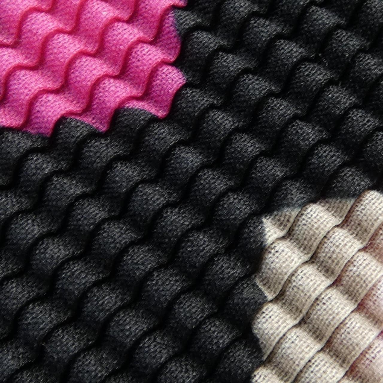 ミーイッセイミヤケ me ISSEY MIYAKE トップス