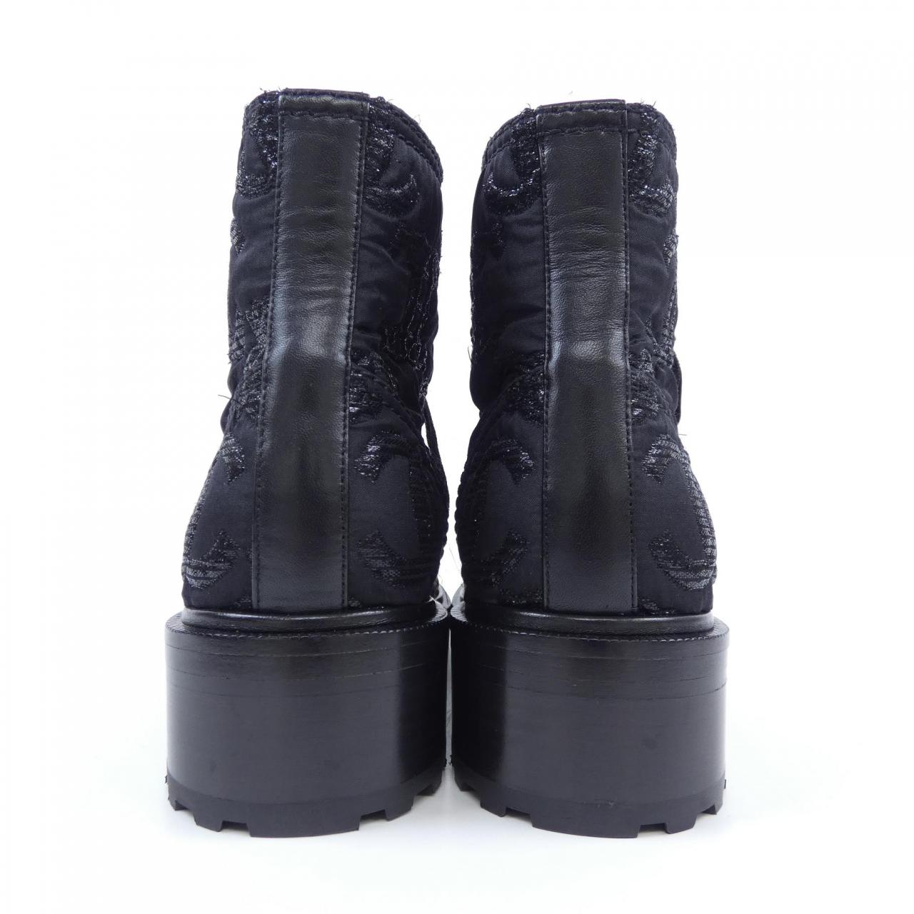 CHANEL CHANEL Boots