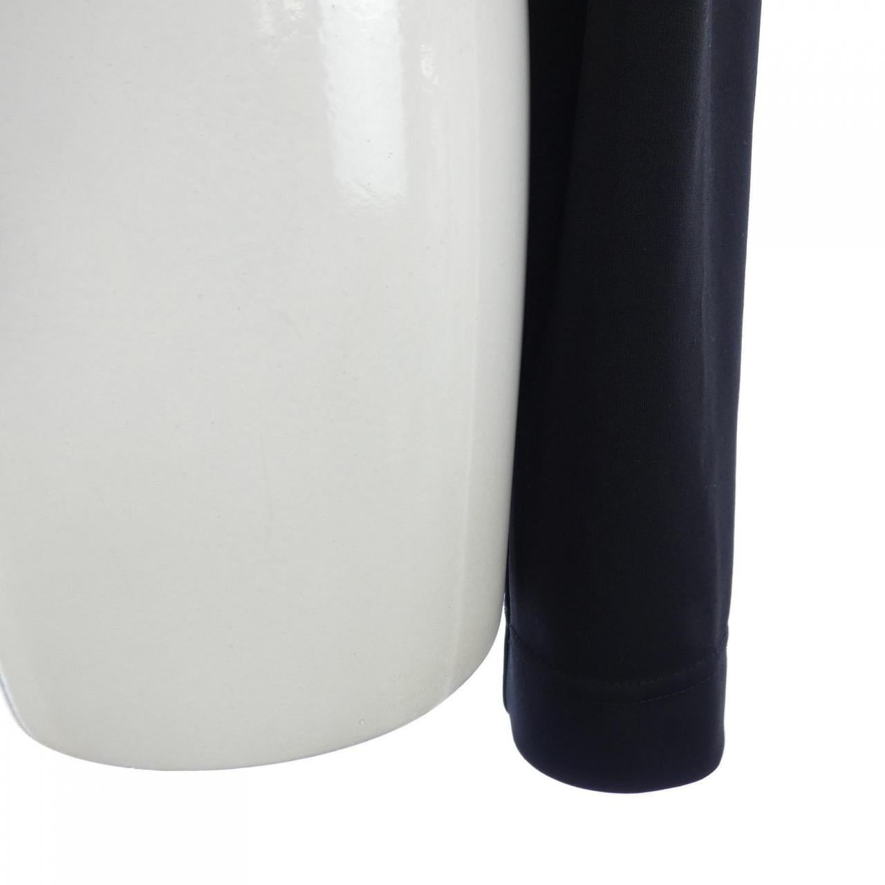 フォクシーニューヨーク FOXEY NEW YORK 38232 パーカー