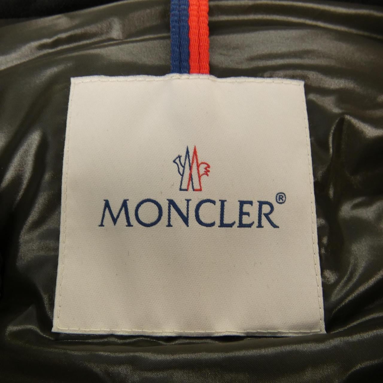 MONCLER蒙克勒羽绒服