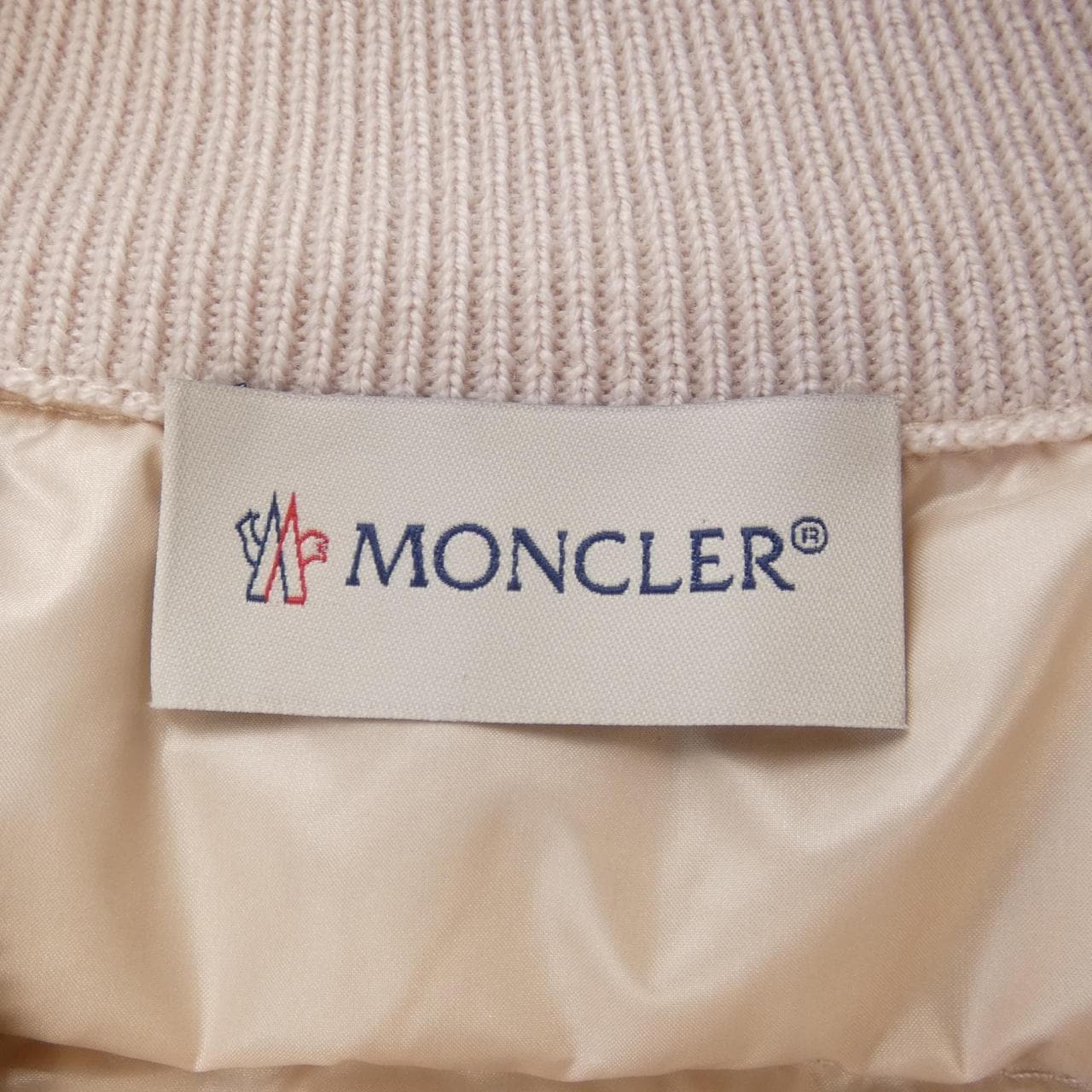 MONCLER蒙克勒羽绒服