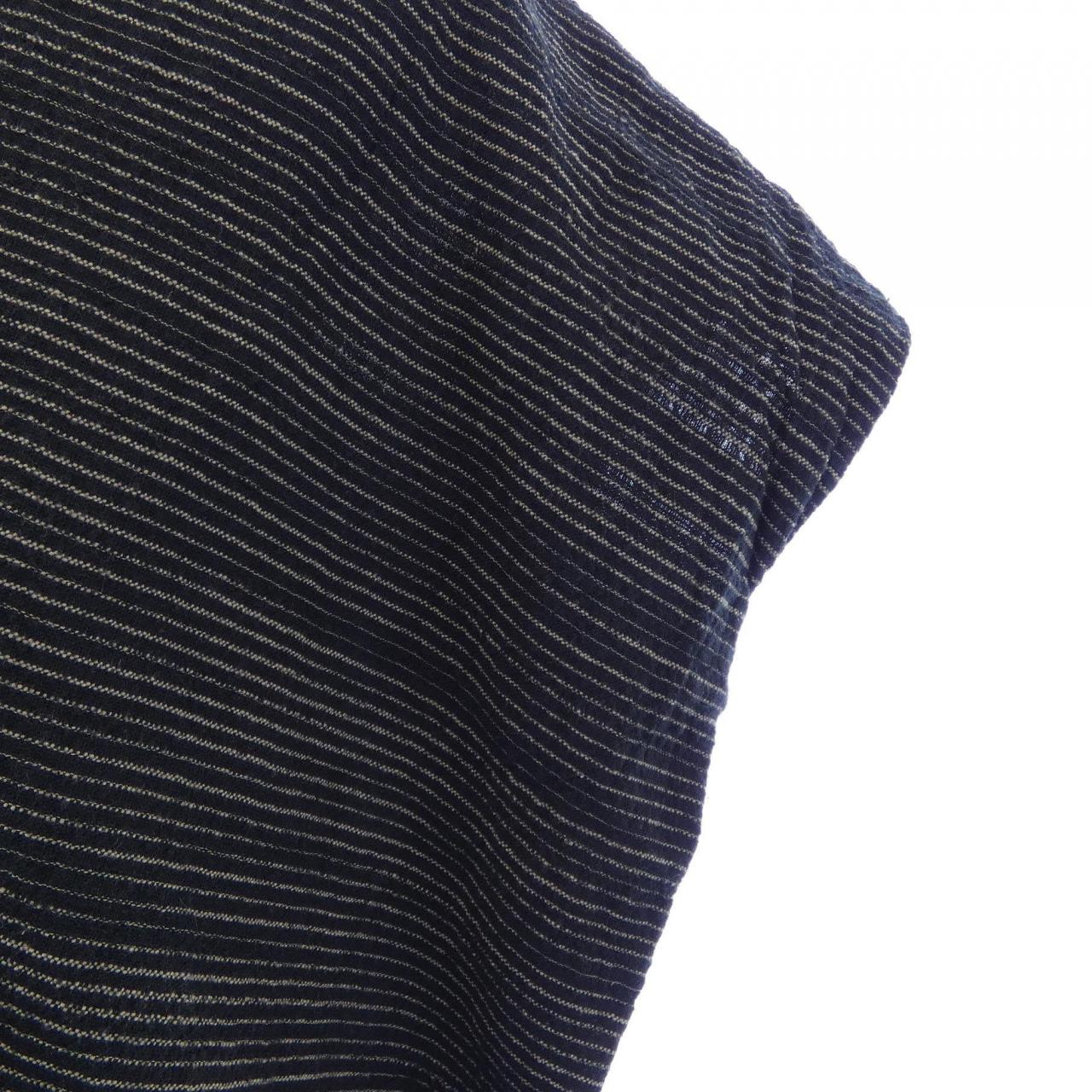 JAN-JAN VAN ESSCHE トップス