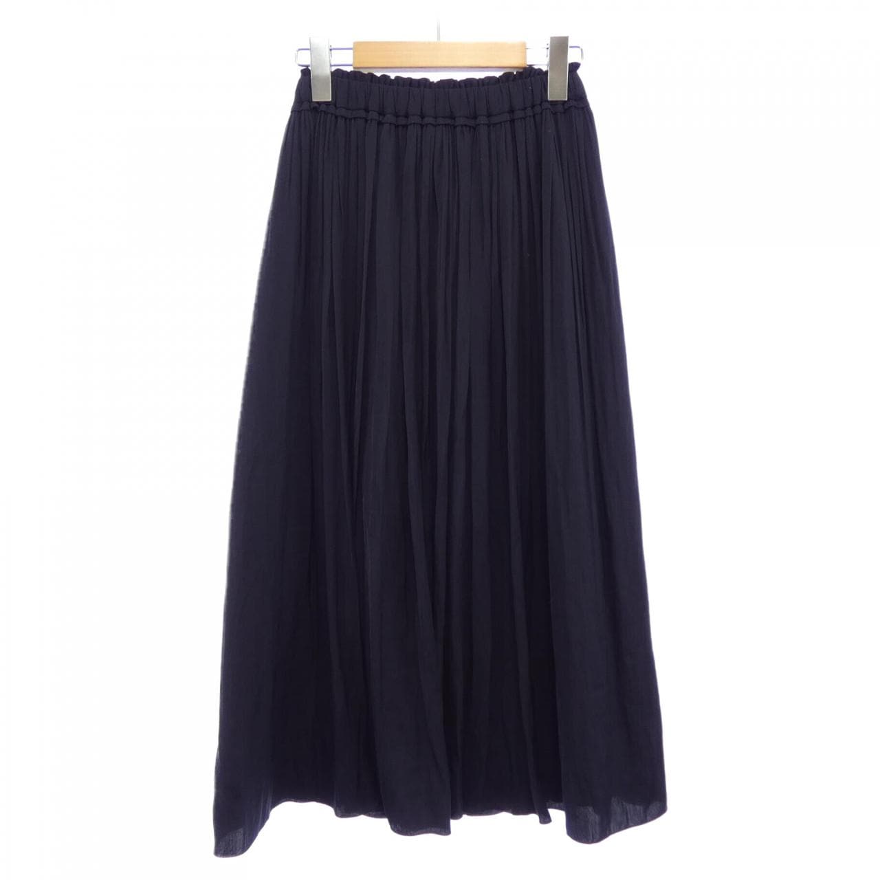トゥービーシック TO BE CHIC スカート