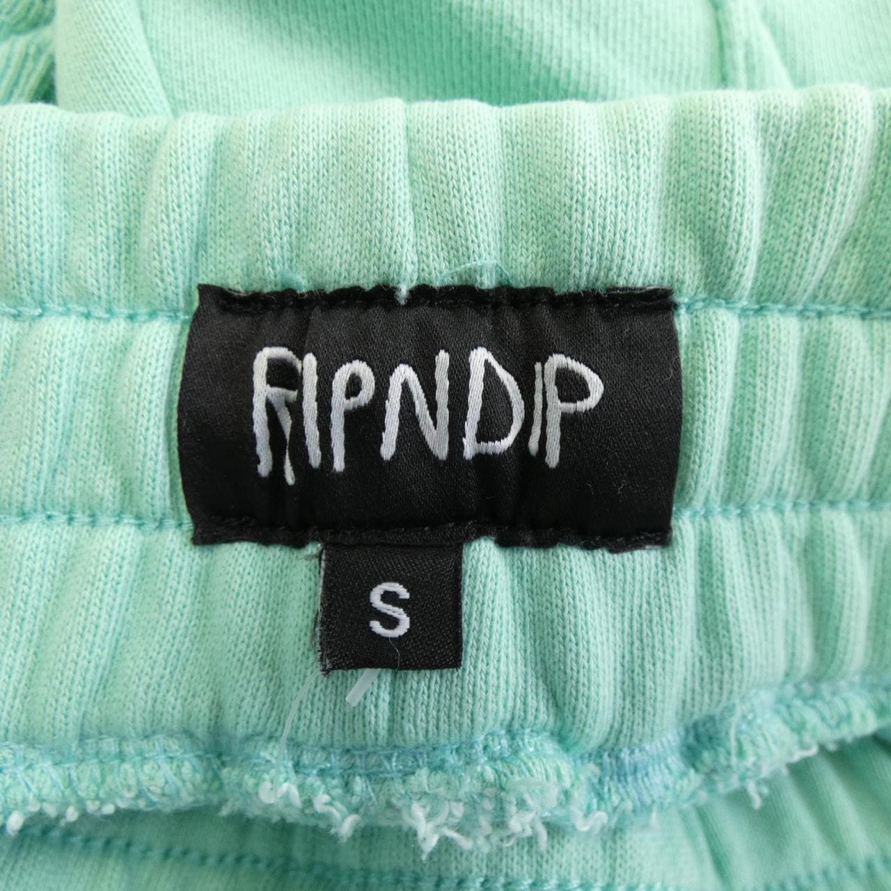 RIPNDIP ショートパンツ