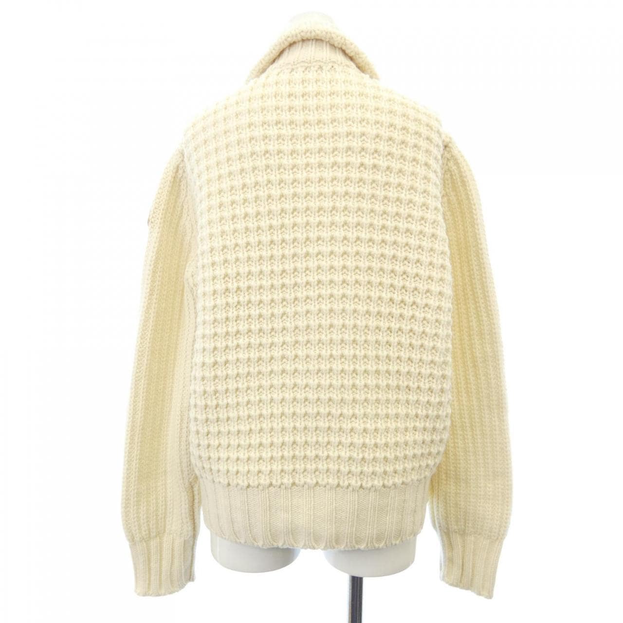 モンクレール MONCLER ダウンジャケット