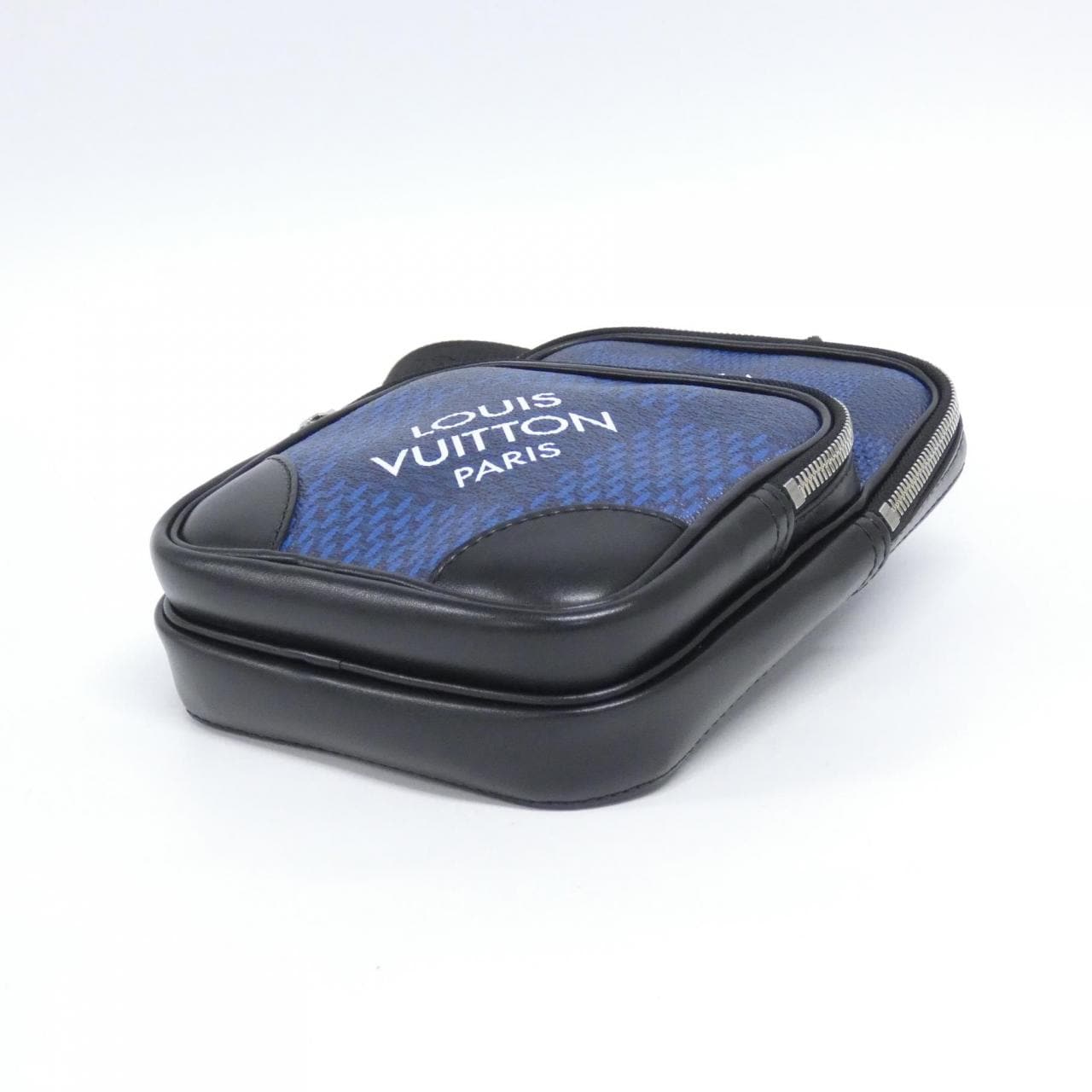 ルイヴィトン ダミエ グラフィット 3D アマゾン スリングバッグ N50011 ショルダーバッグ