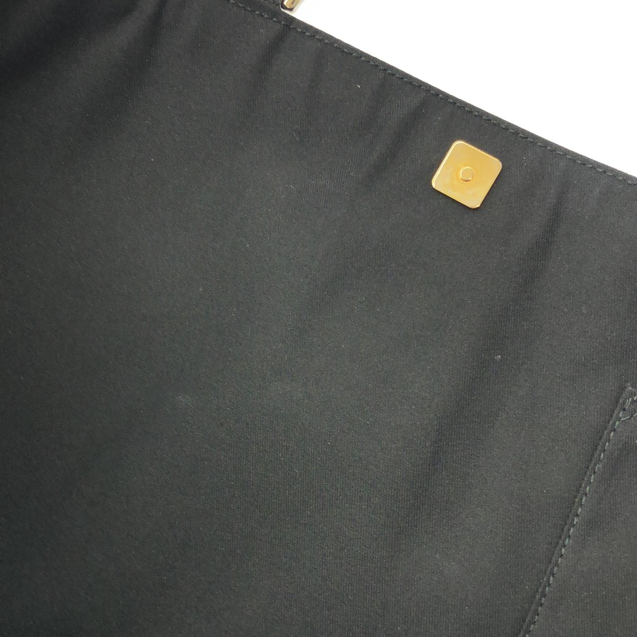 【ヴィンテージ】グッチ 141472 F4DYG バッグ