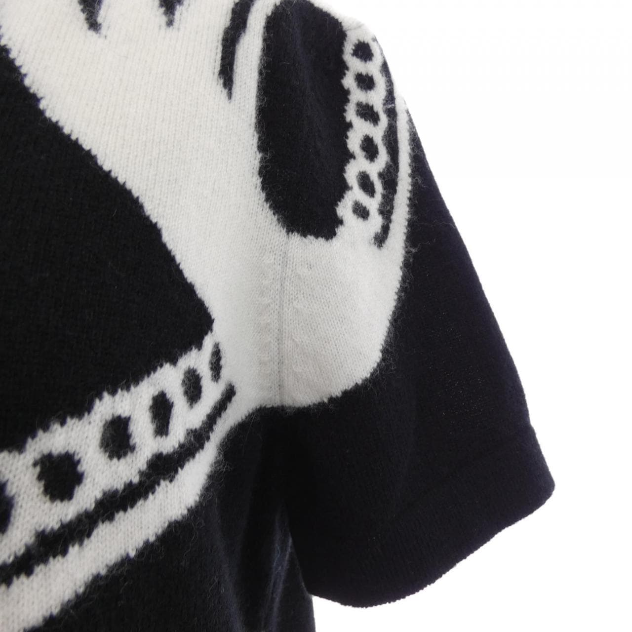 エルメス HERMES LA PROMENADE DU MATIN 2H2645D2 ニット