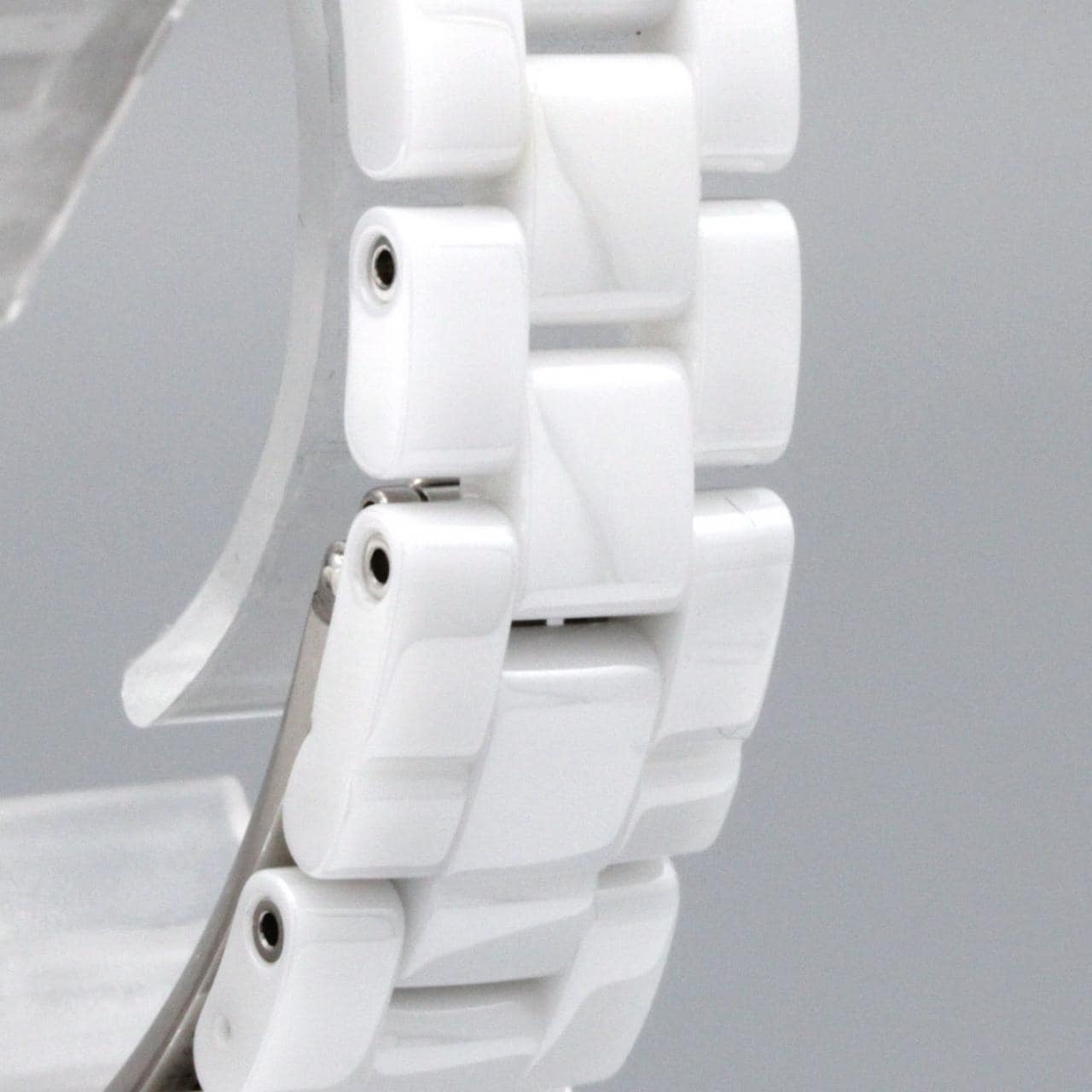 シャネル J12 33mmセラミック H5698 セラミック クォーツ