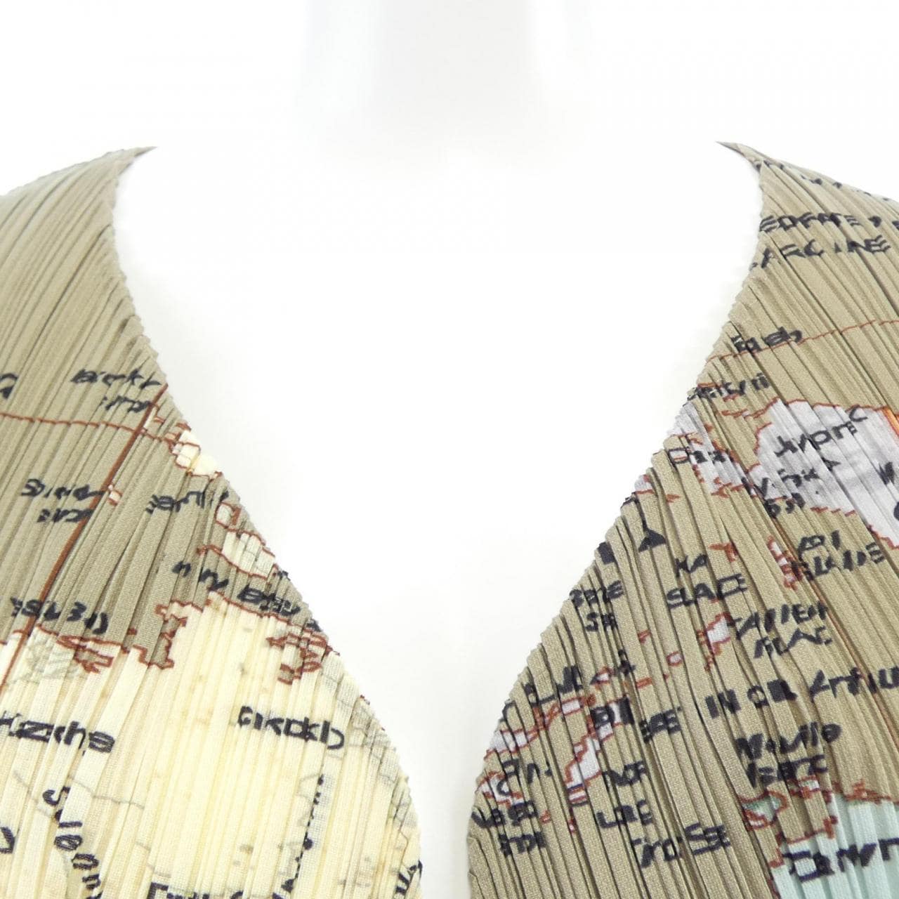 プリーツプリーズ PLEATS PLEASE WORLD MAP 世界地図 PP81-J0594 7563012 カーディガン