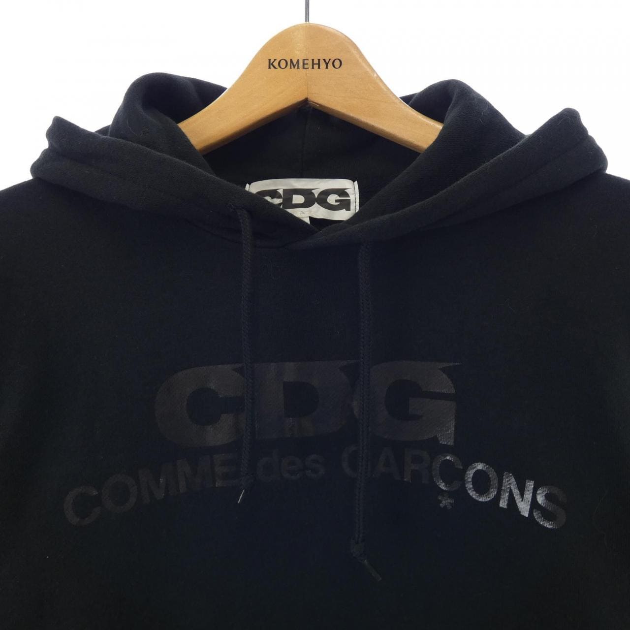 シーディージー CDG パーカー