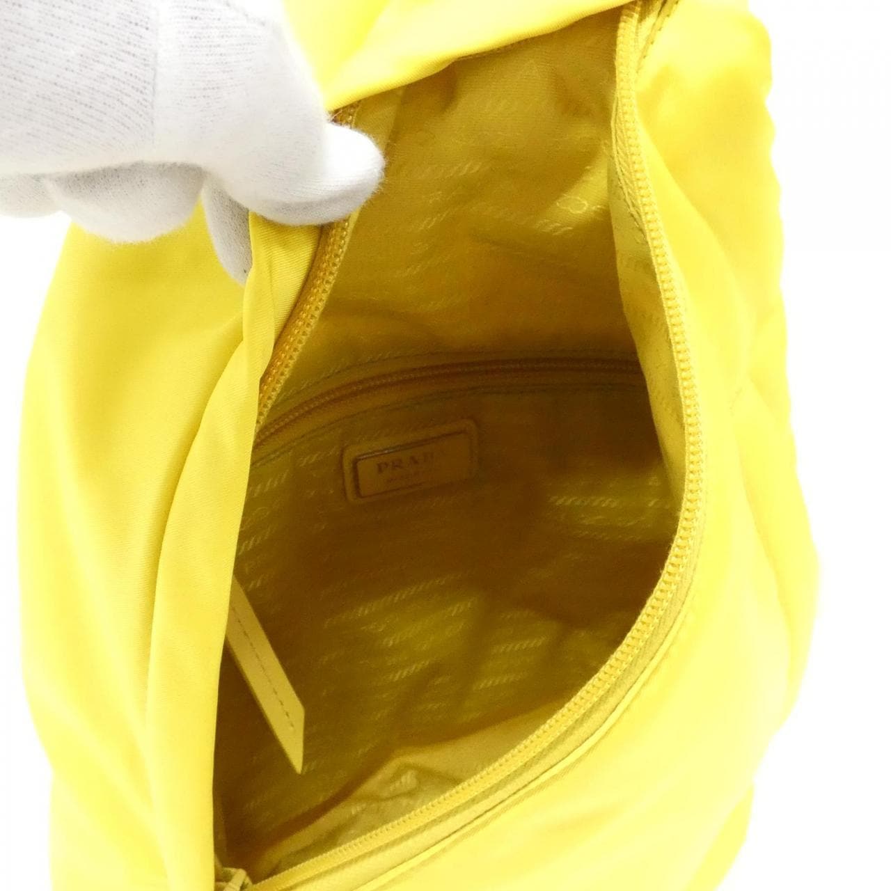 プラダ 2VZ092 ショルダーバッグ