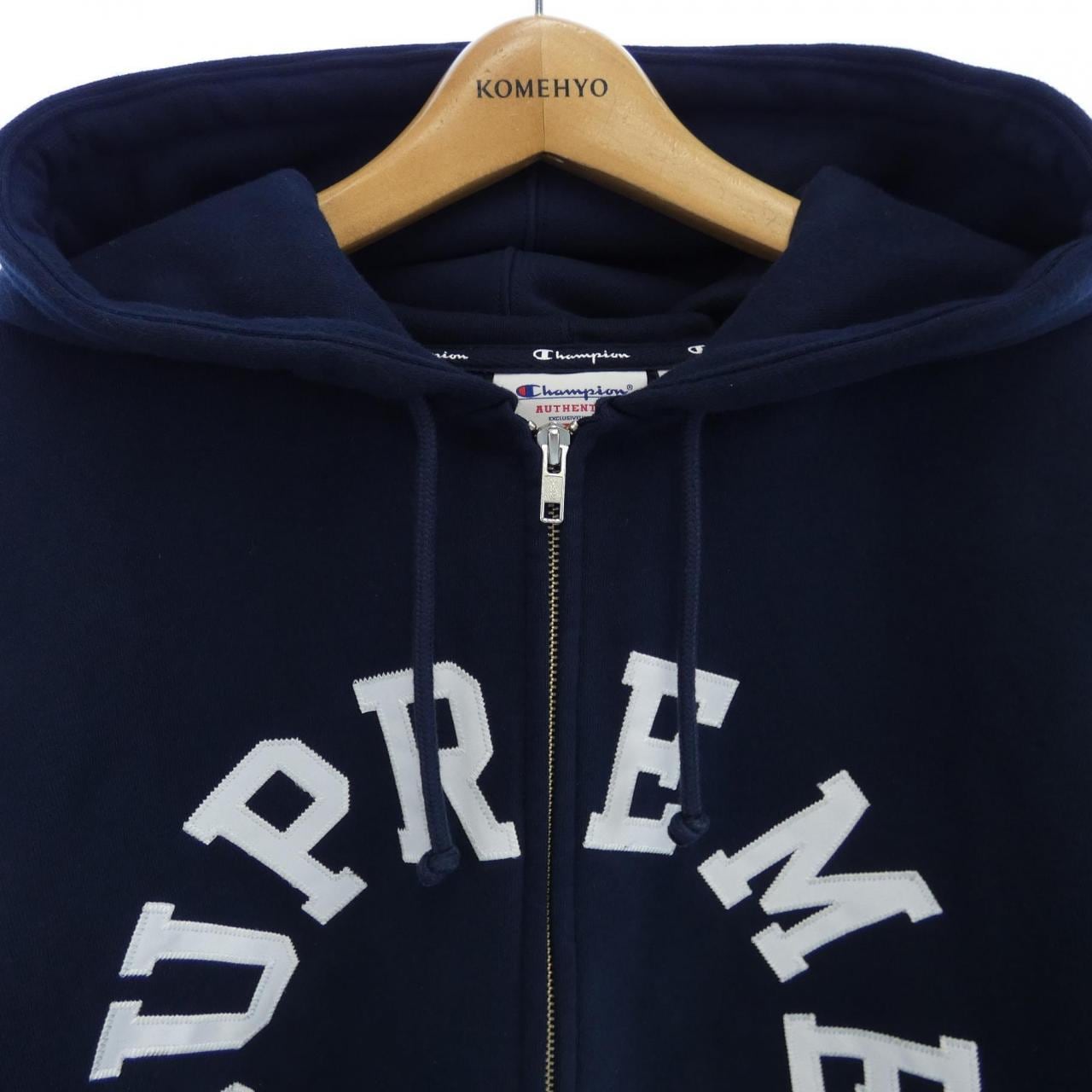 シュプリーム SUPREME CHAMPION パーカー