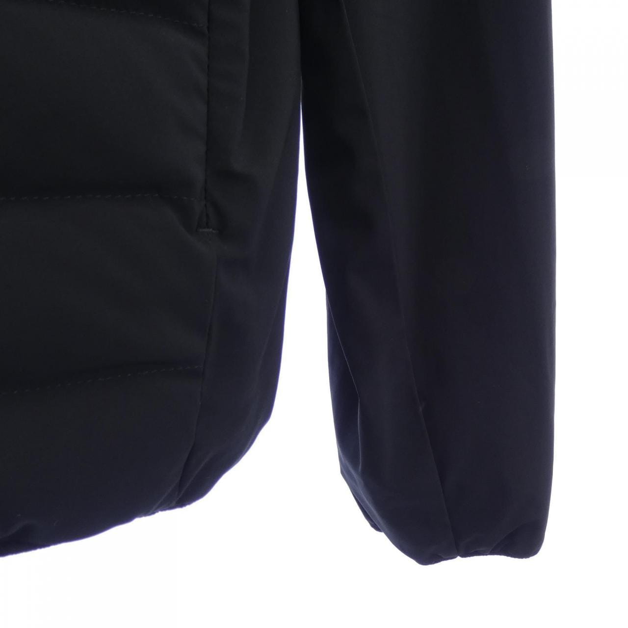 モンクレールグルノーブル MONCLER GRENOBLE J20978G00023 ダウンジャケット