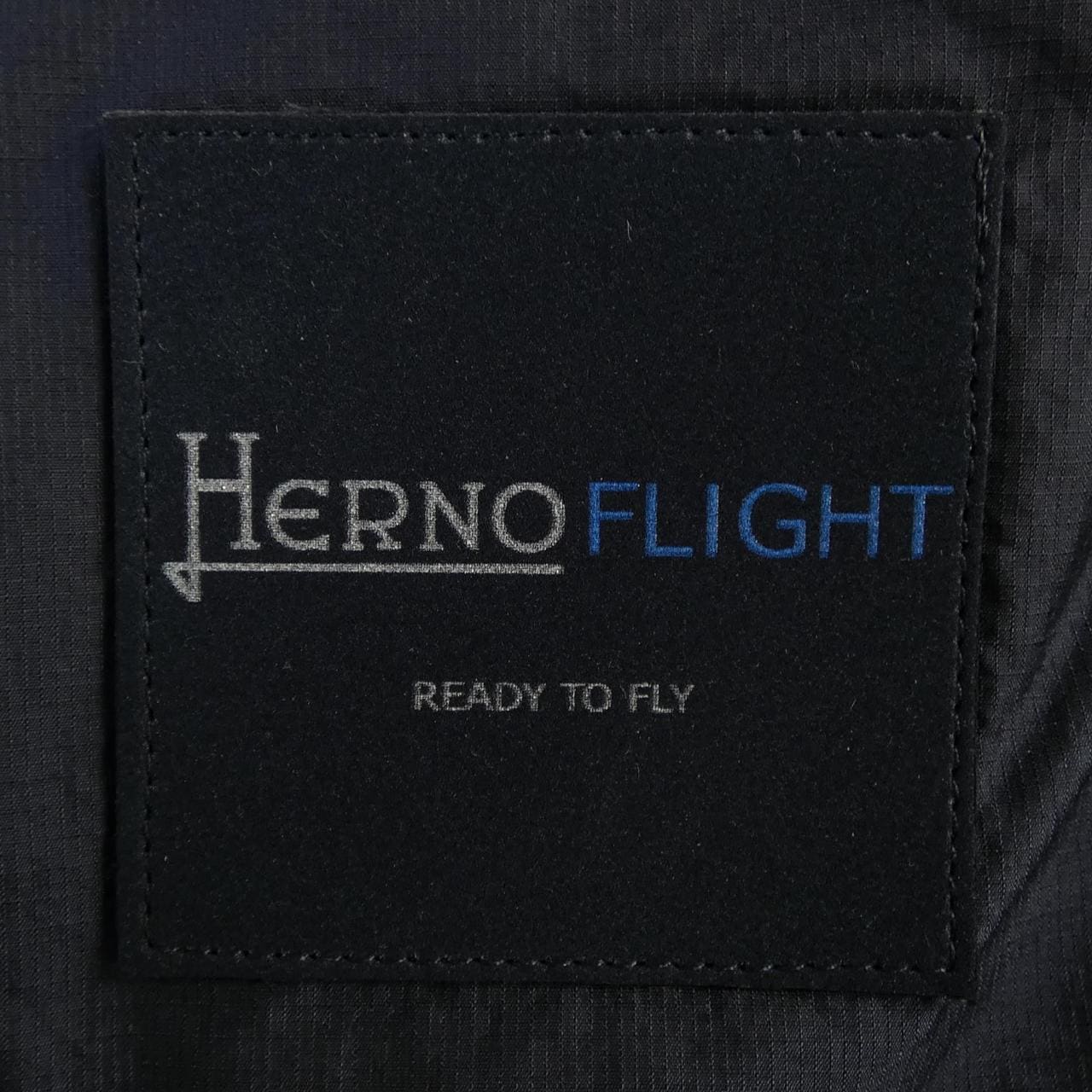 ヘルノ Herno GI000486U ブルゾン