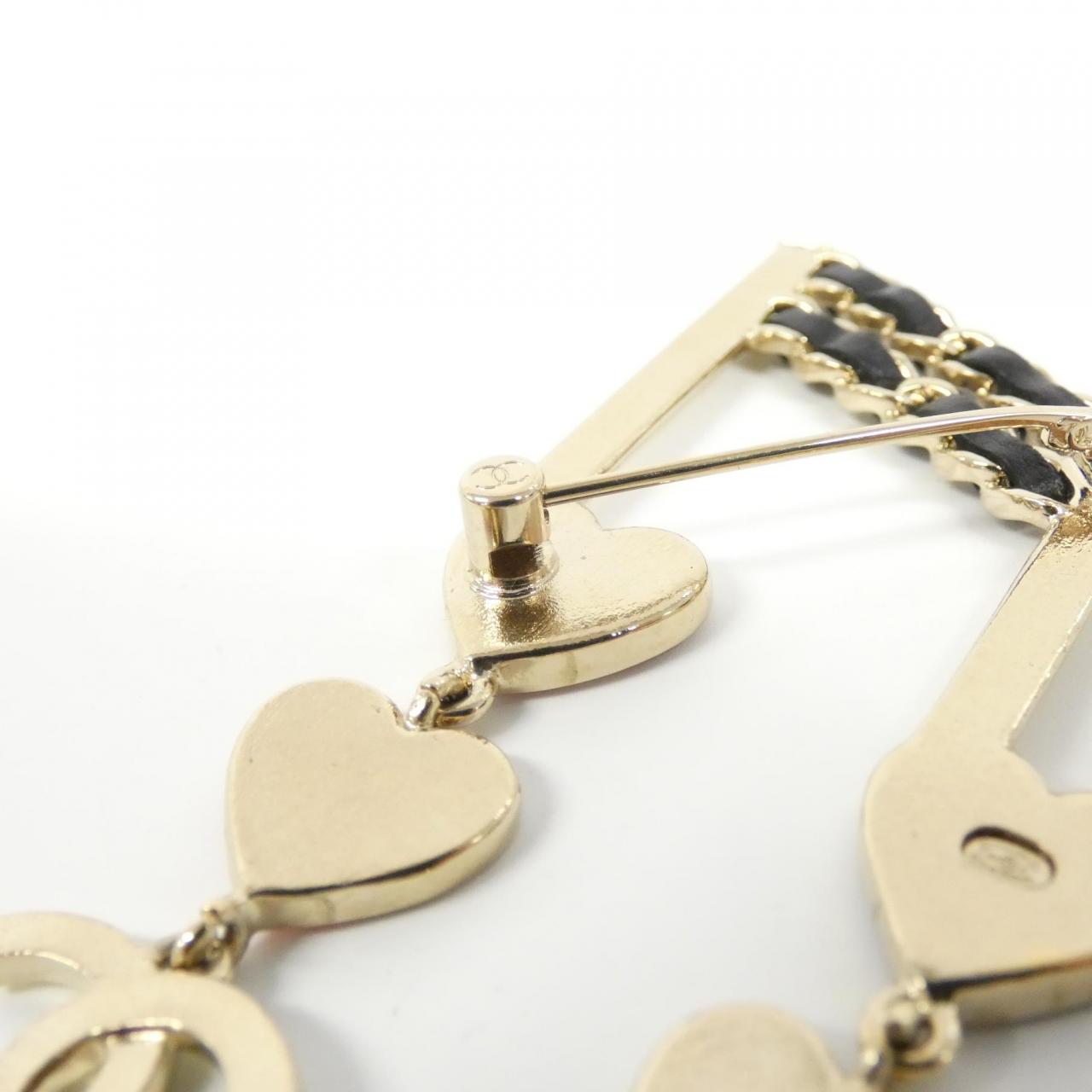 CHANEL ABE085胸針