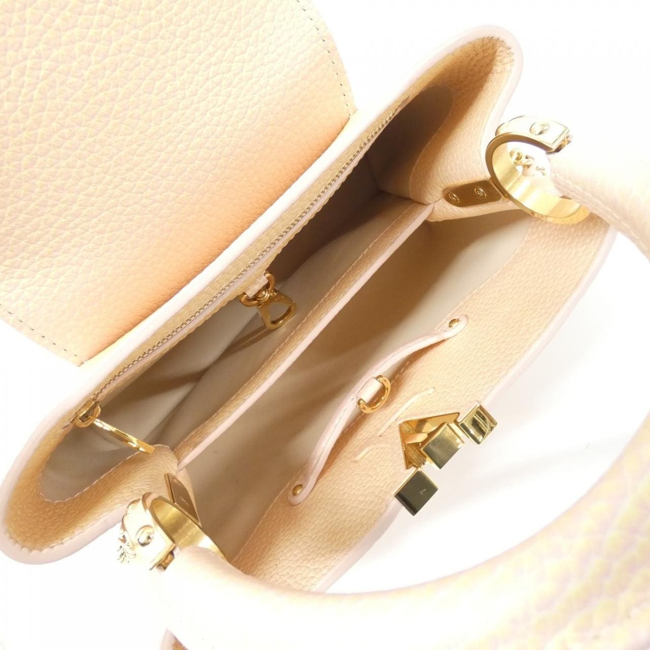 LOUIS VUITTON Taurillon Capucines BB M20841 Bag