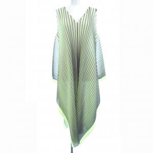 プリーツプリーズ PLEATS PLEASE PP01-JH716 ワンピース