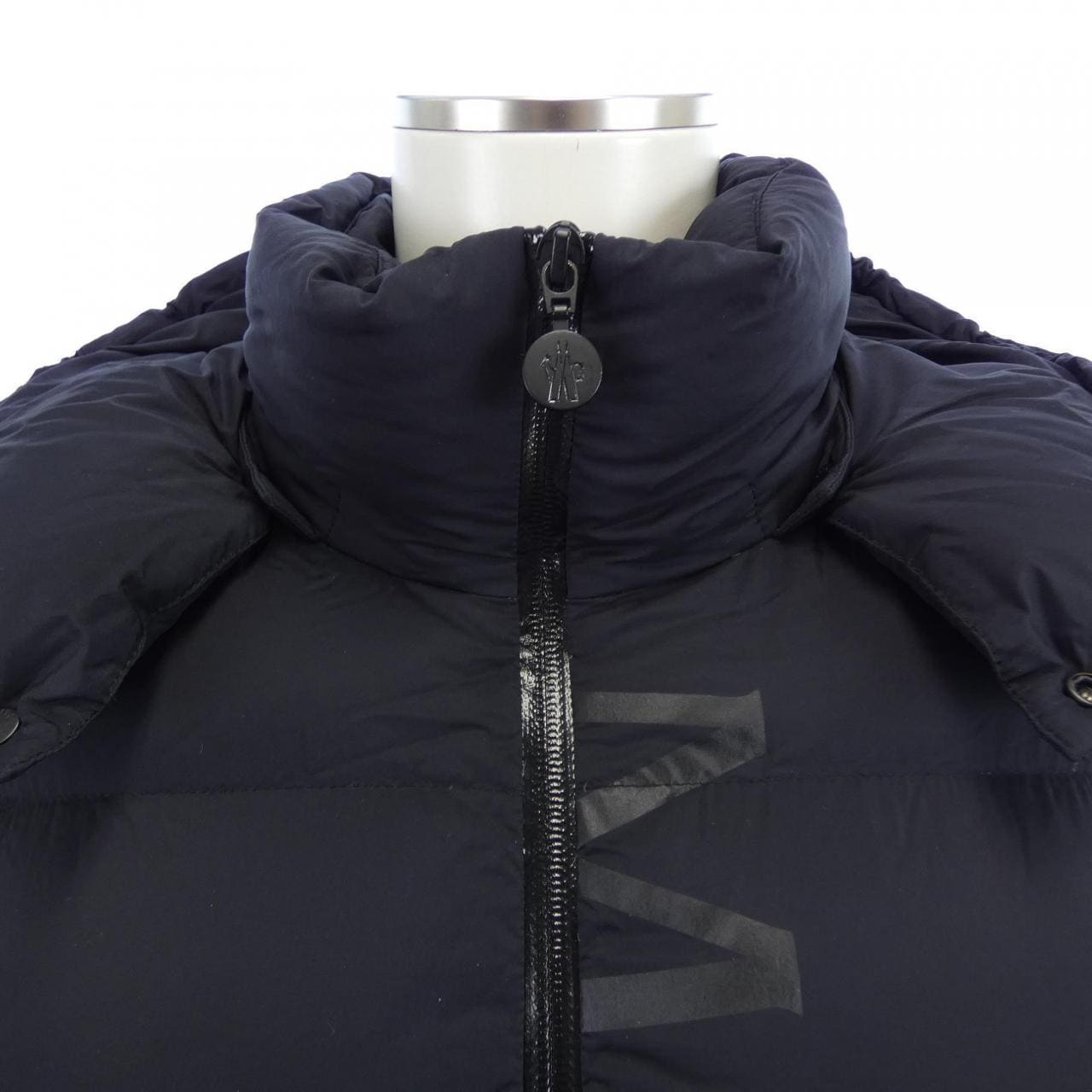 MONCLER MAURES 羽絨外套