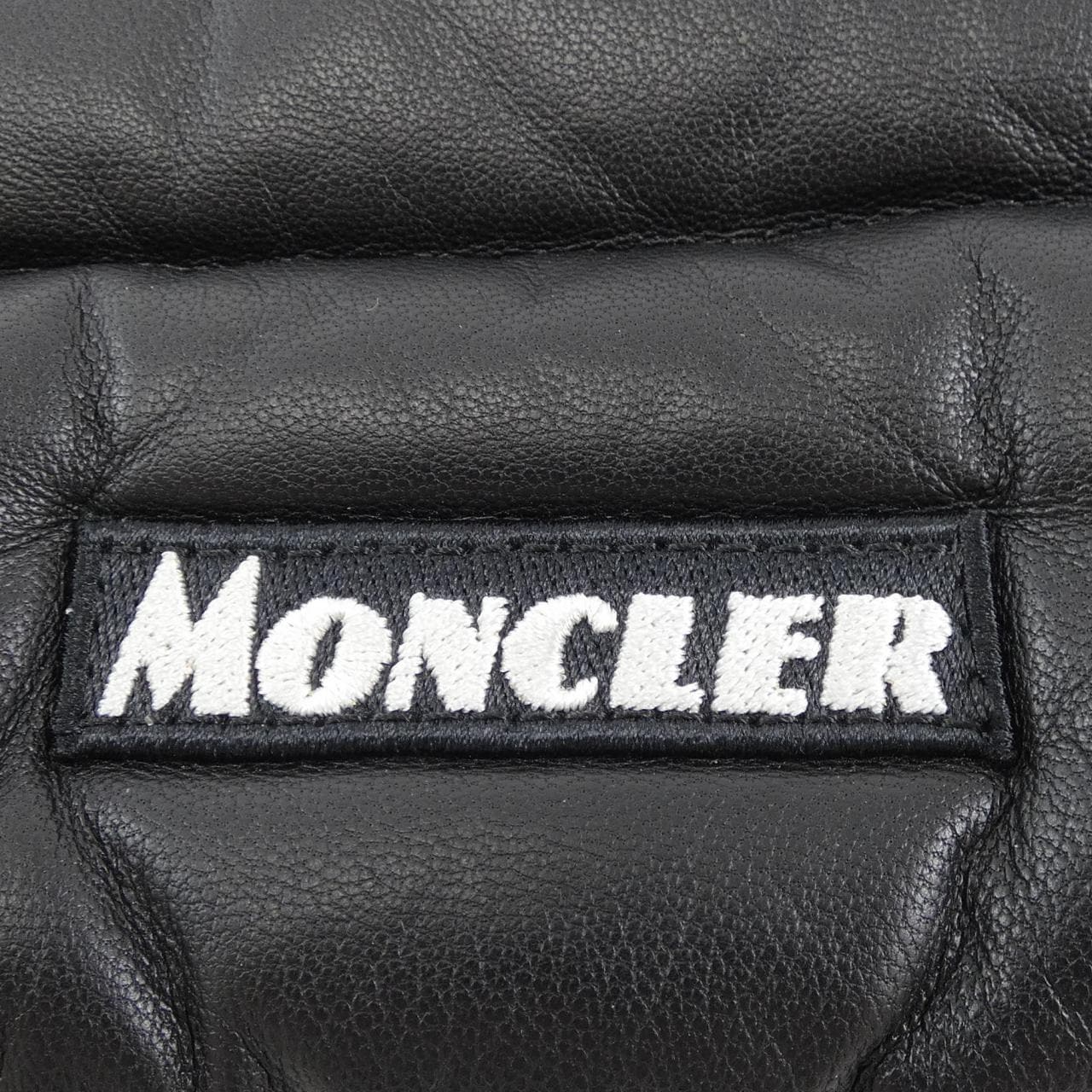 MONCLER挎包