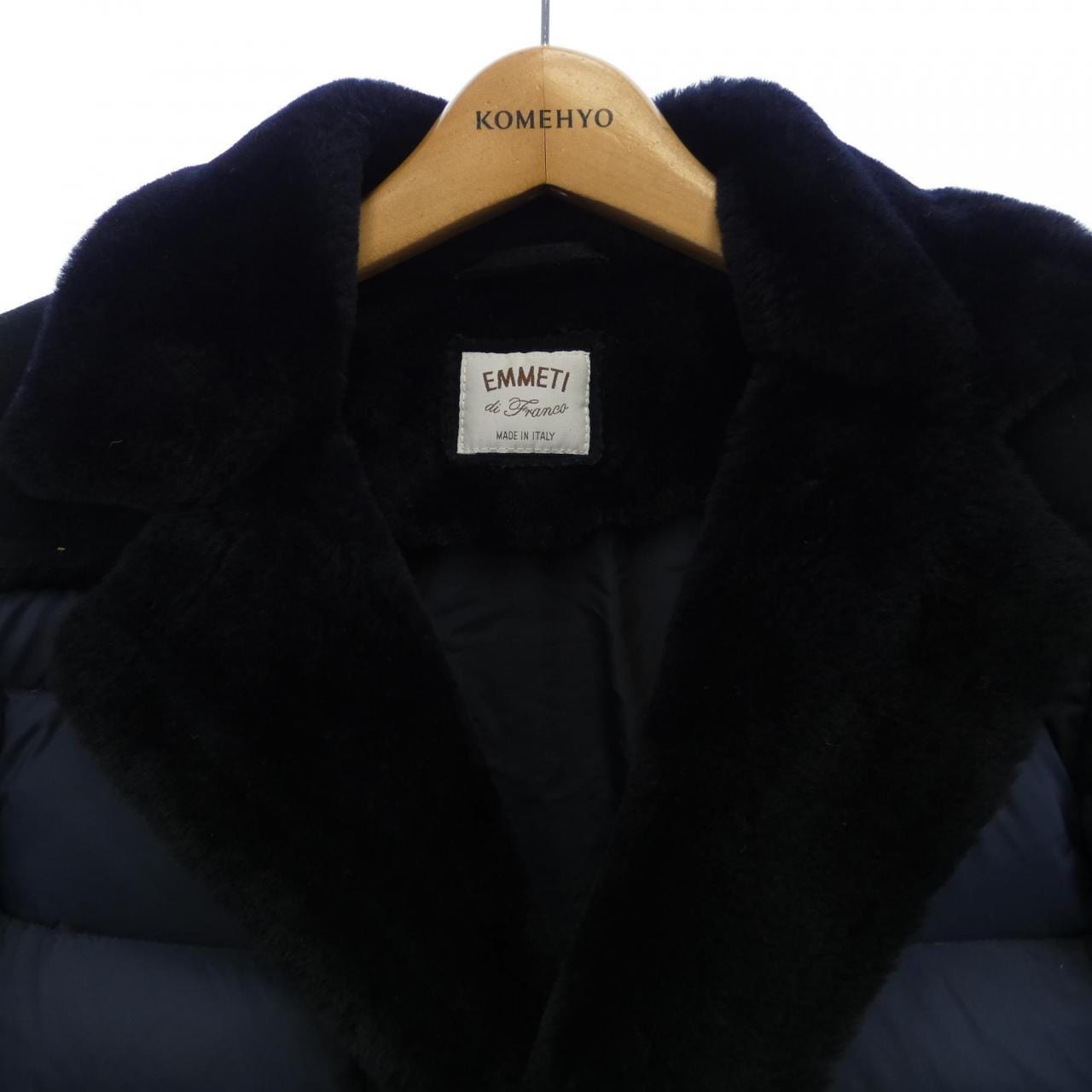 エンメティ EMMETI ダウンジャケット