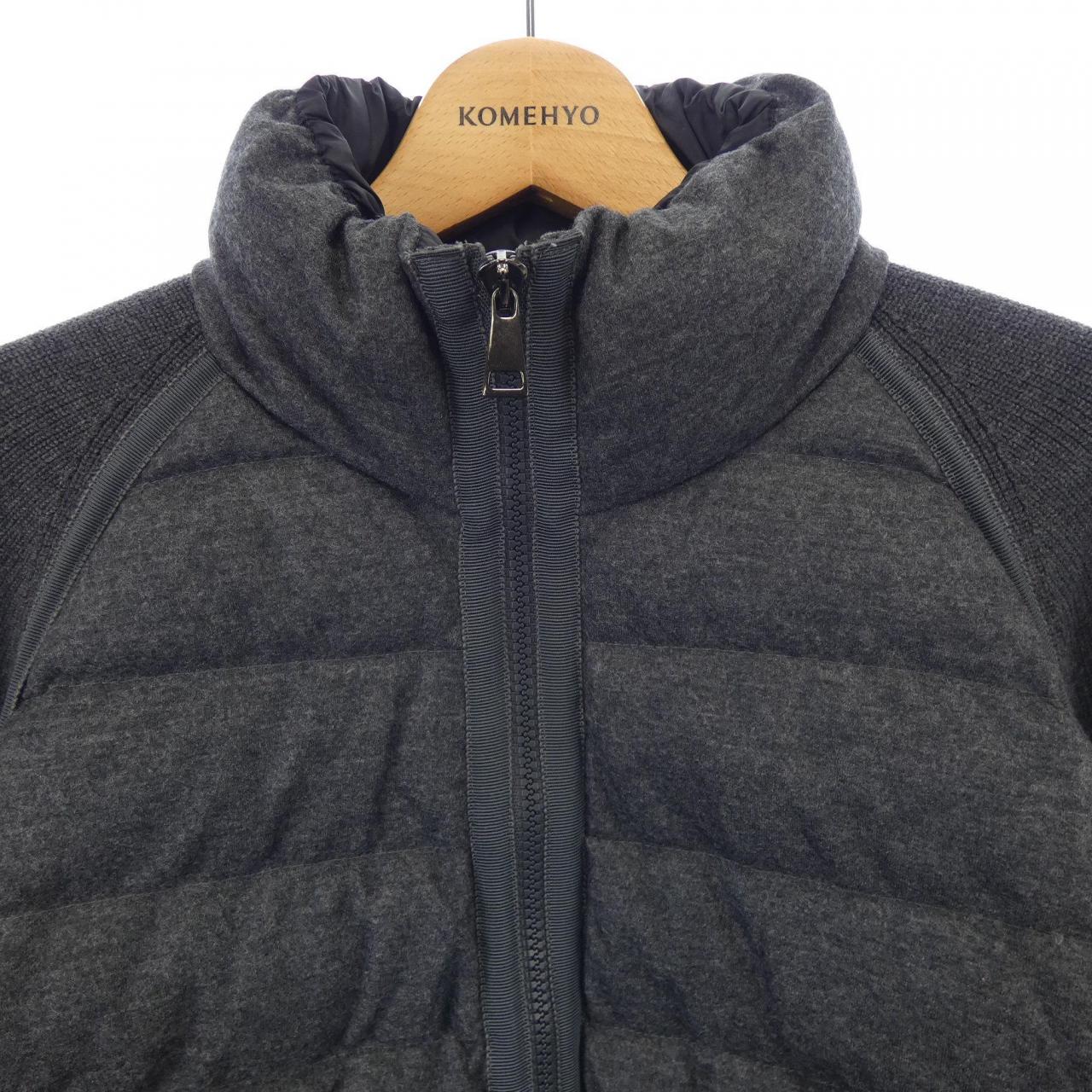 モンクレール MONCLER 20939474000 ダウンジャケット