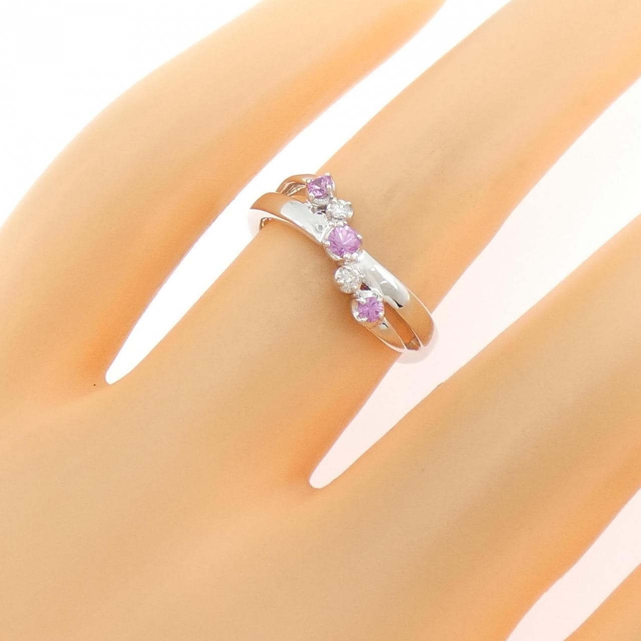 4゜C 合成サファイヤ リング