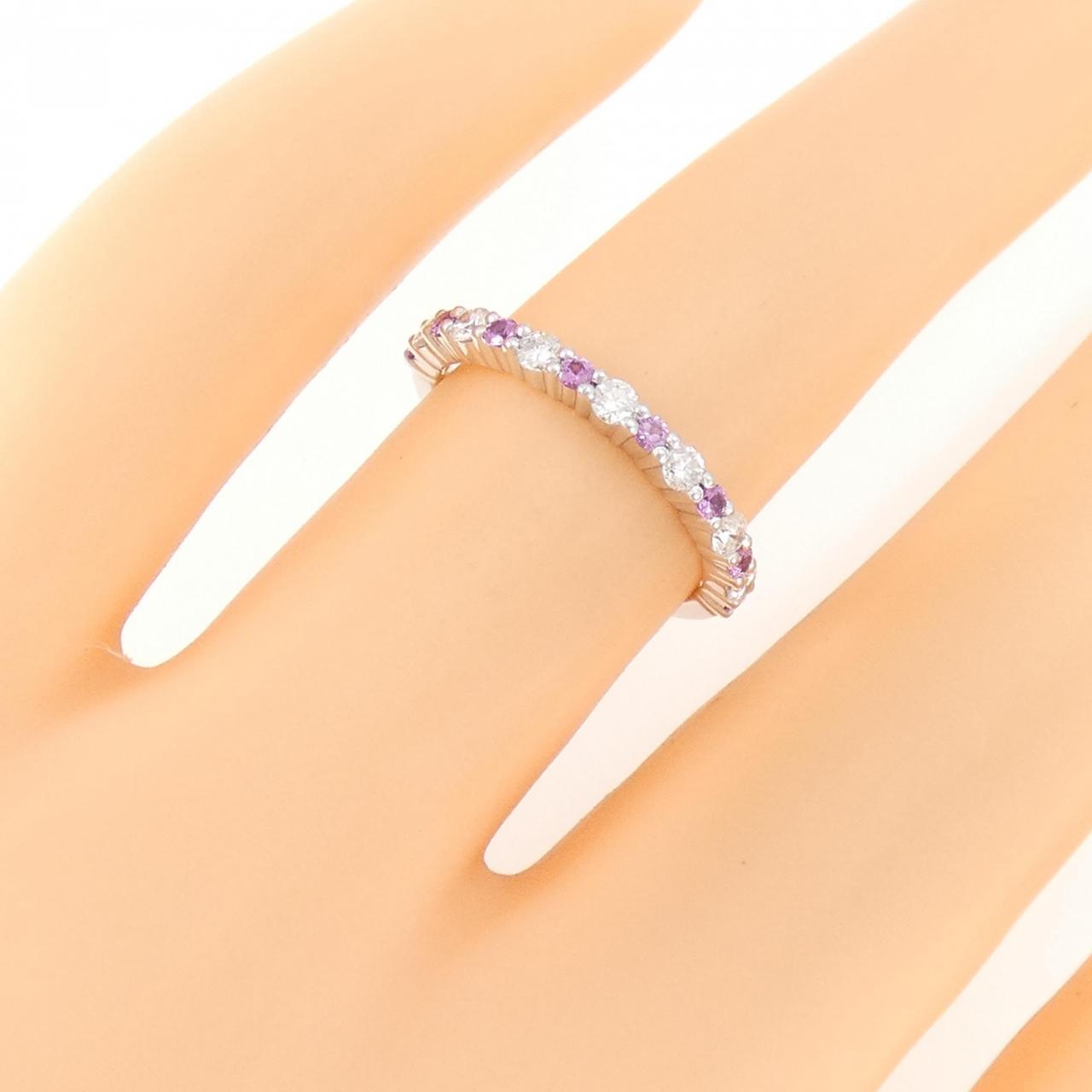 4°C Sapphire Ring