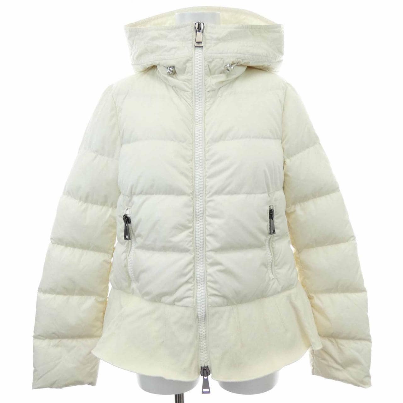 モンクレール MONCLER NESEA ダウンジャケット