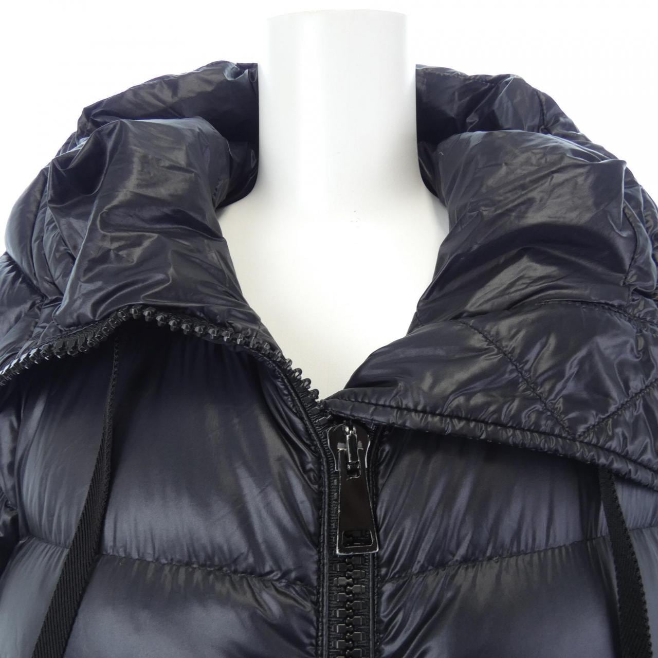 MONCLER MONCLER Down Coat