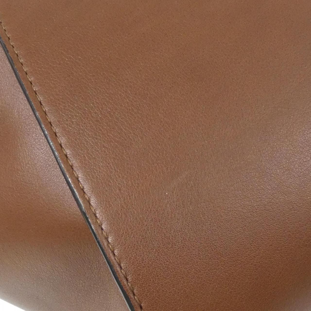 ロエベ ハンモック ドローストリング ミディアム 329 77 V06 ショルダーバッグ