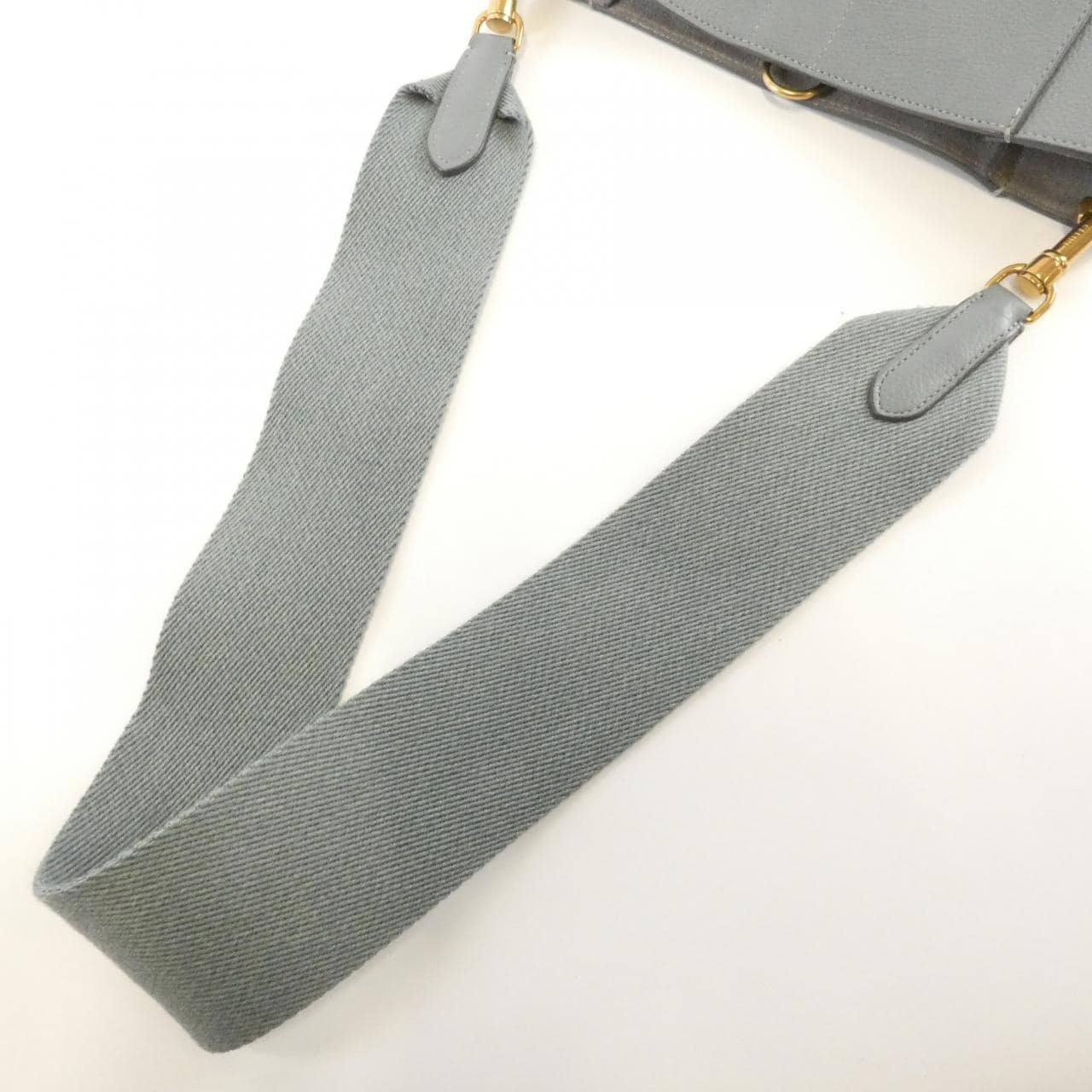 セリーヌ SANGLE BUCLKET SMALL 178303AH4 ショルダーバッグ