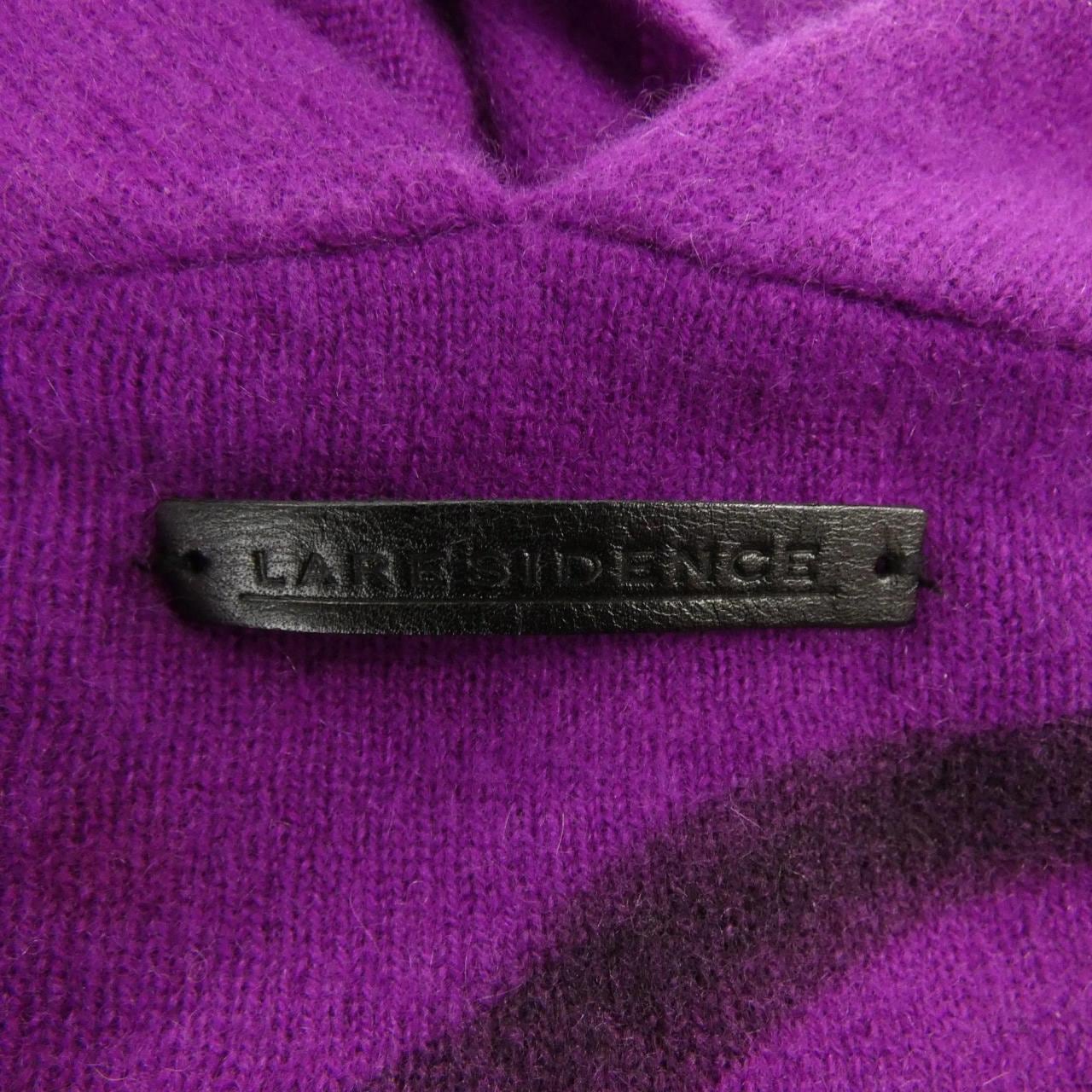 LA RESIDENCE ニット