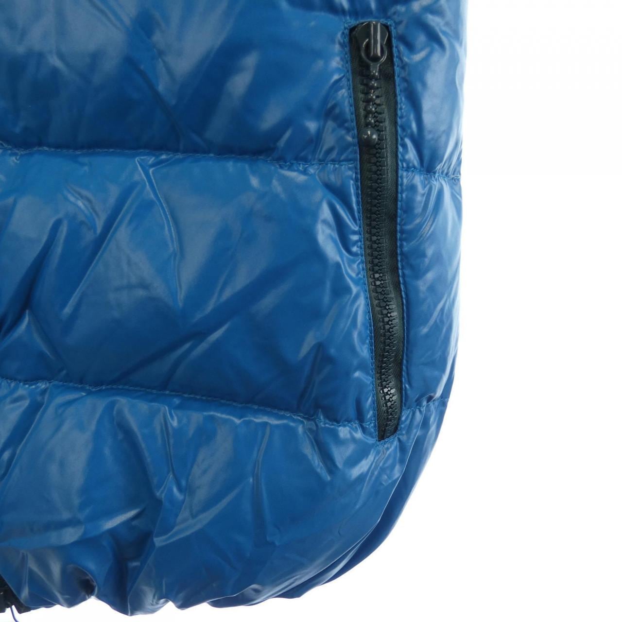 デュベティカ DUVETICA ダウンベスト