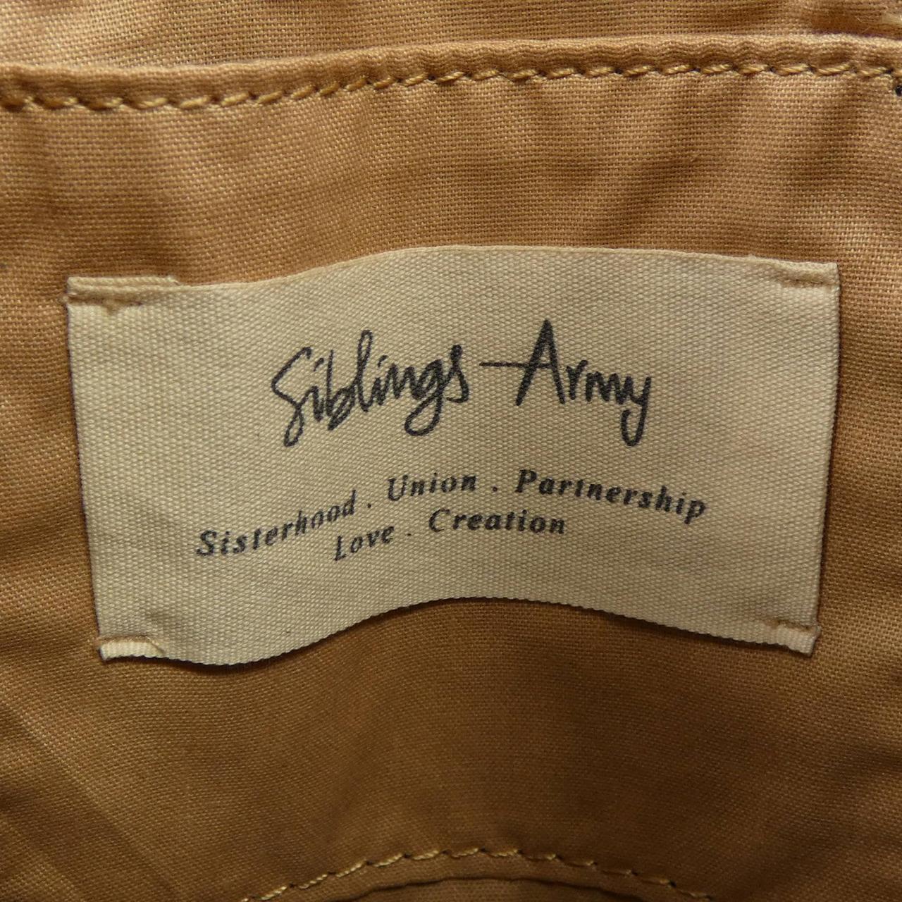 SIBLINGSARMY NUNAFORUA BAG