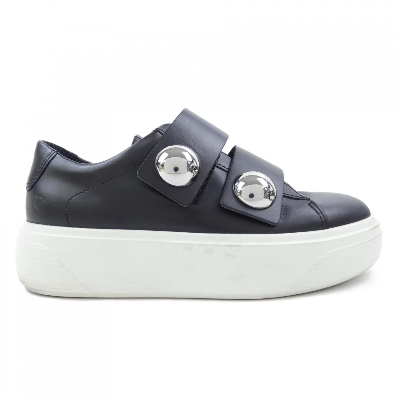 エコー ecco スニーカー