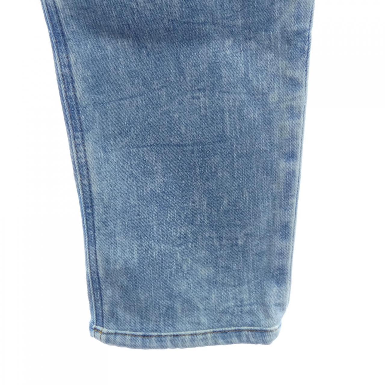 ディーゼル DIESEL A03595 ジーンズ