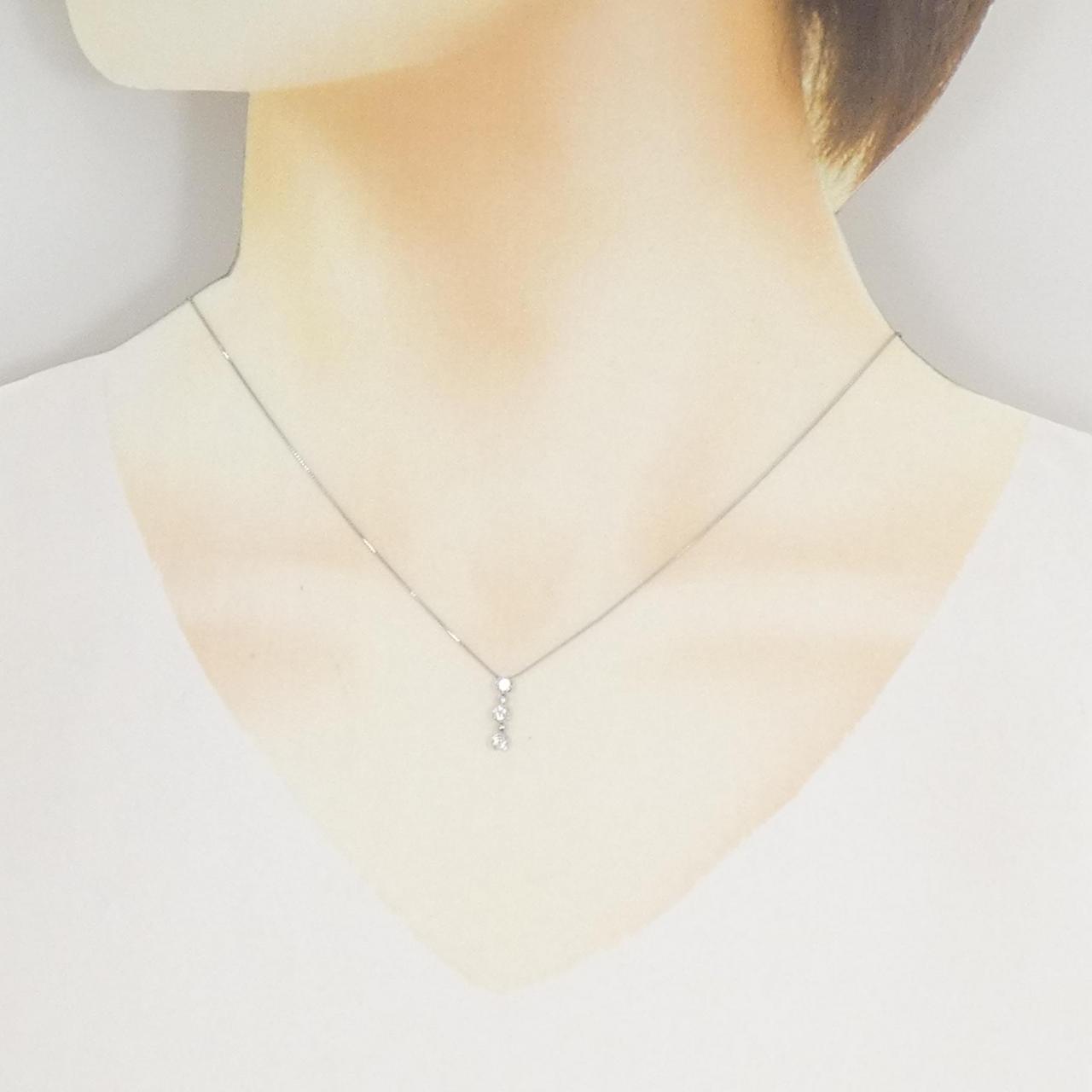 K18WG スリーストーン ダイヤモンド ネックレス 0.15CT