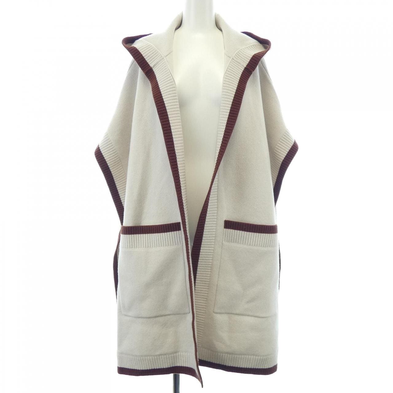 バーバリー BURBERRY ケープ