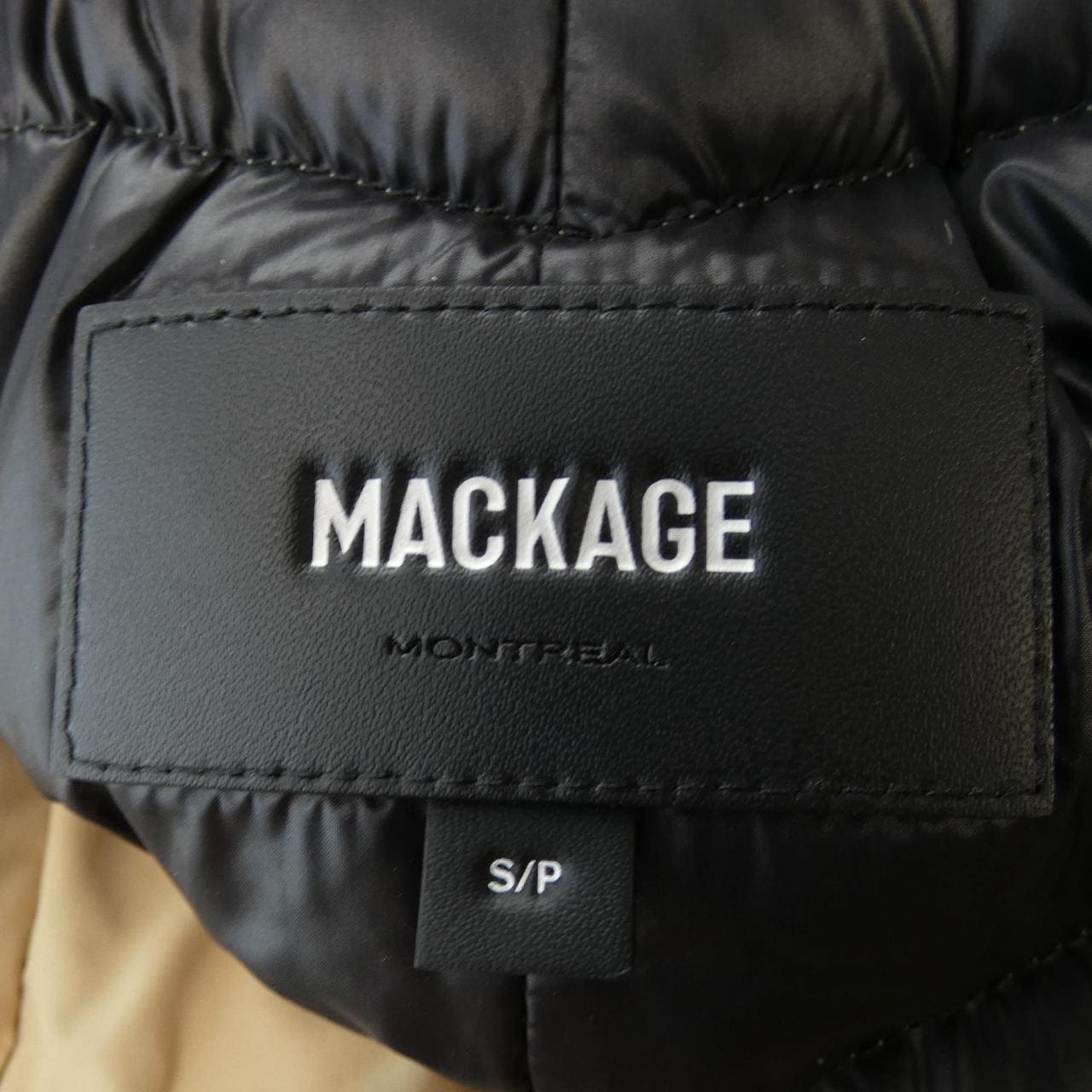 マッカージュ MACKAGE ダウンコート