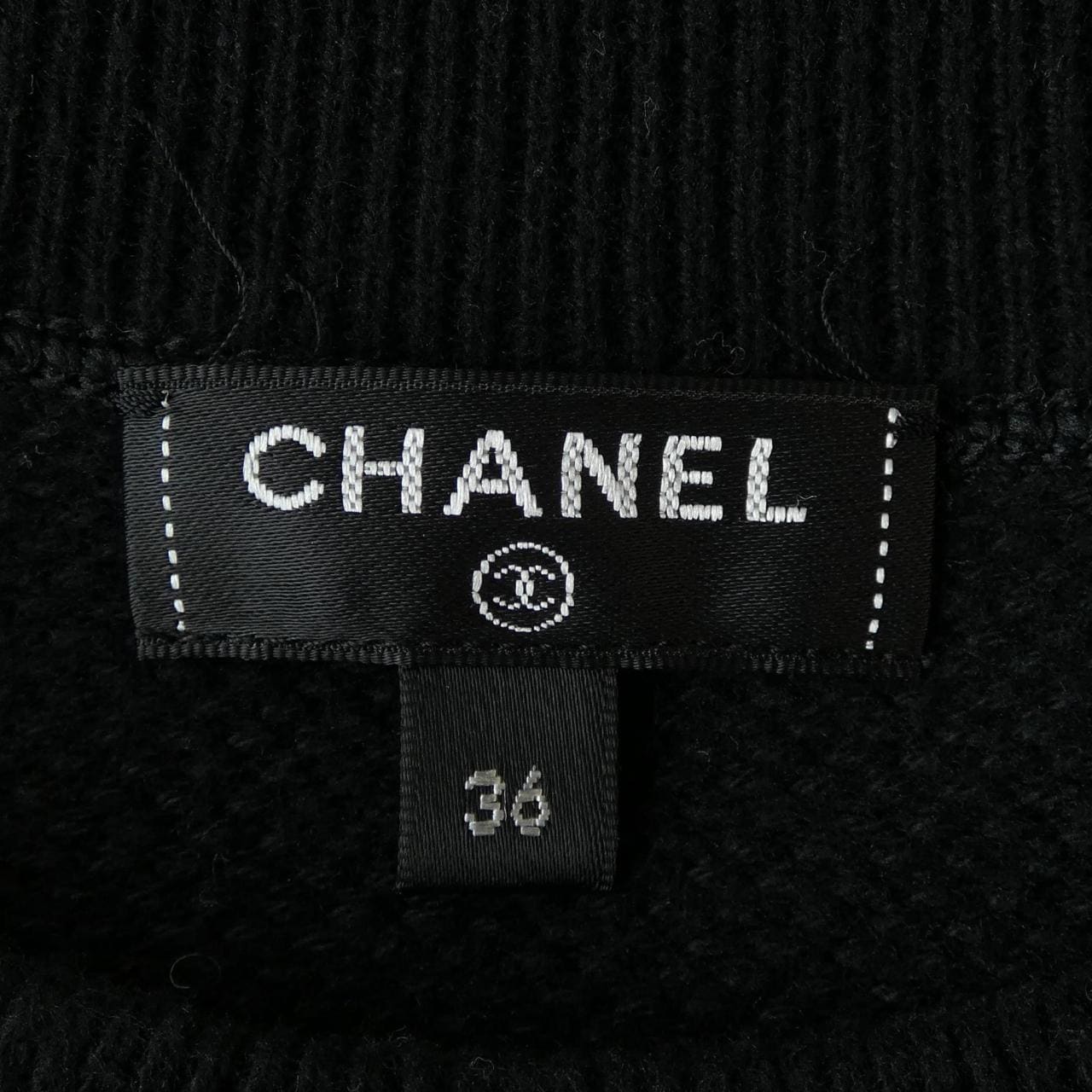 シャネル CHANEL P70460K10041 スウェット