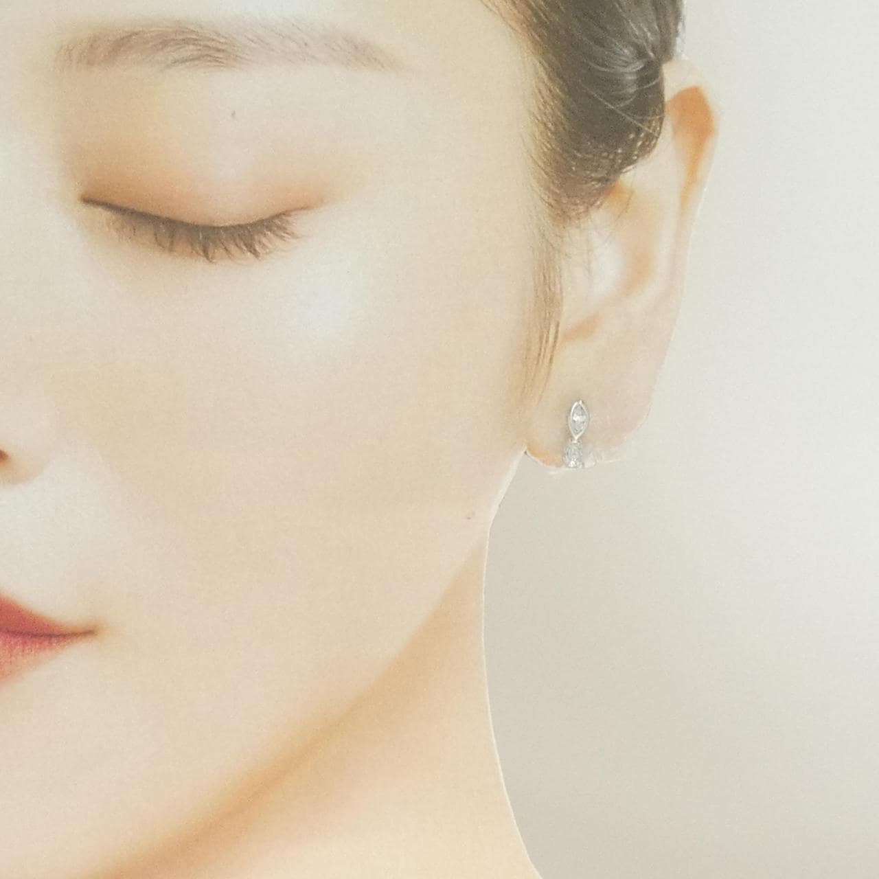 K18WG ダイヤモンド ピアス 0.26CT