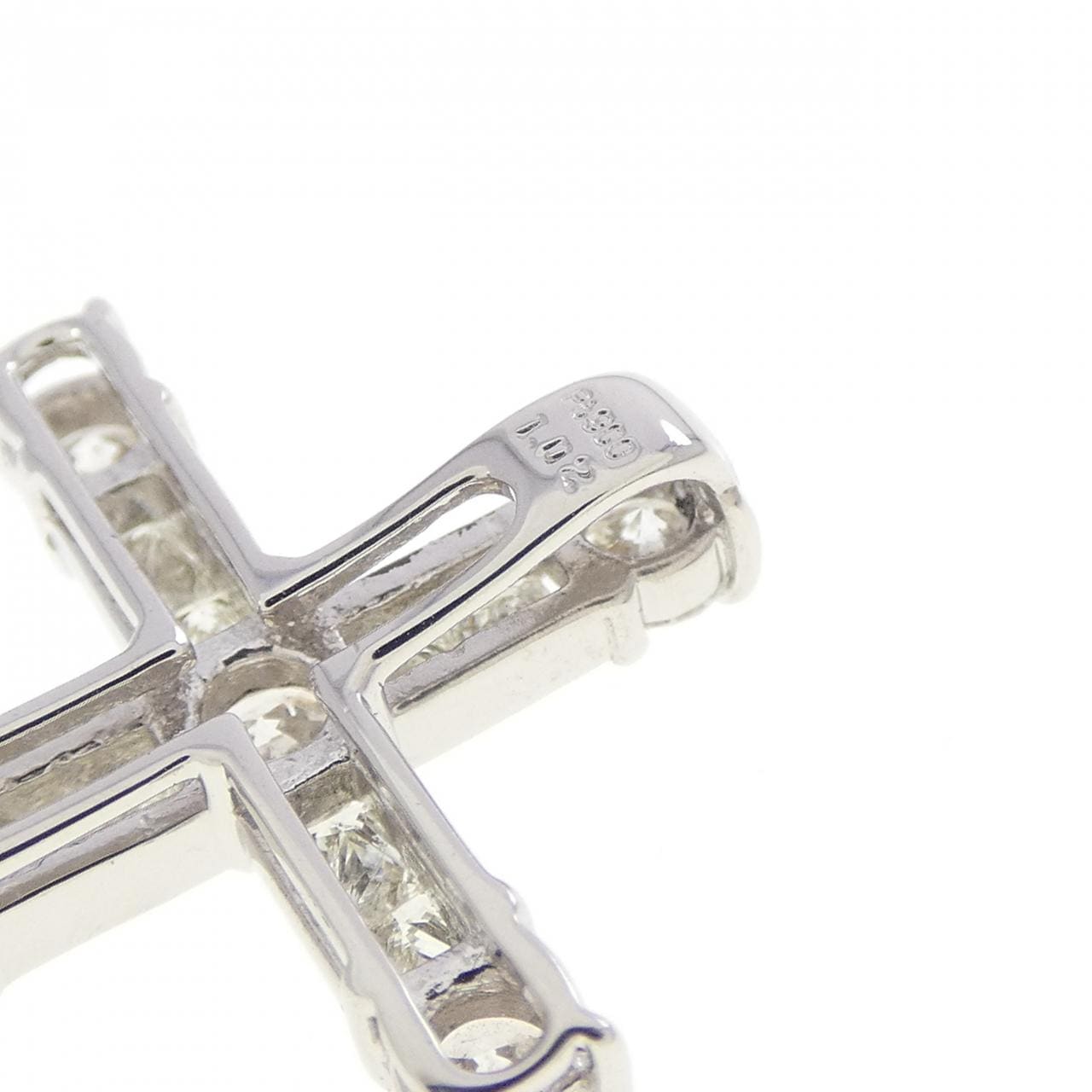 PT900 クロス ダイヤモンド ペンダント 1.02CT