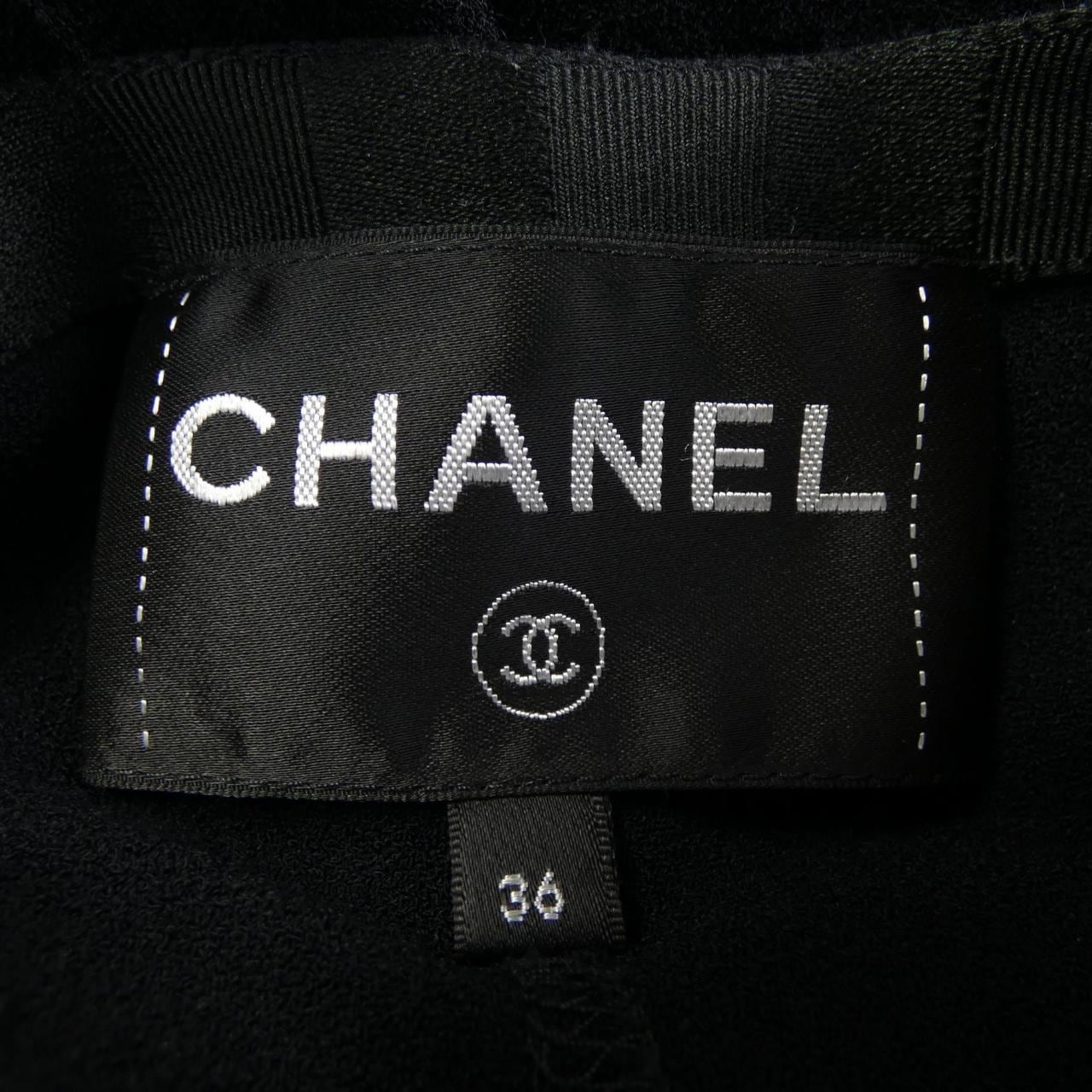 シャネル CHANEL ノーカラージャケット