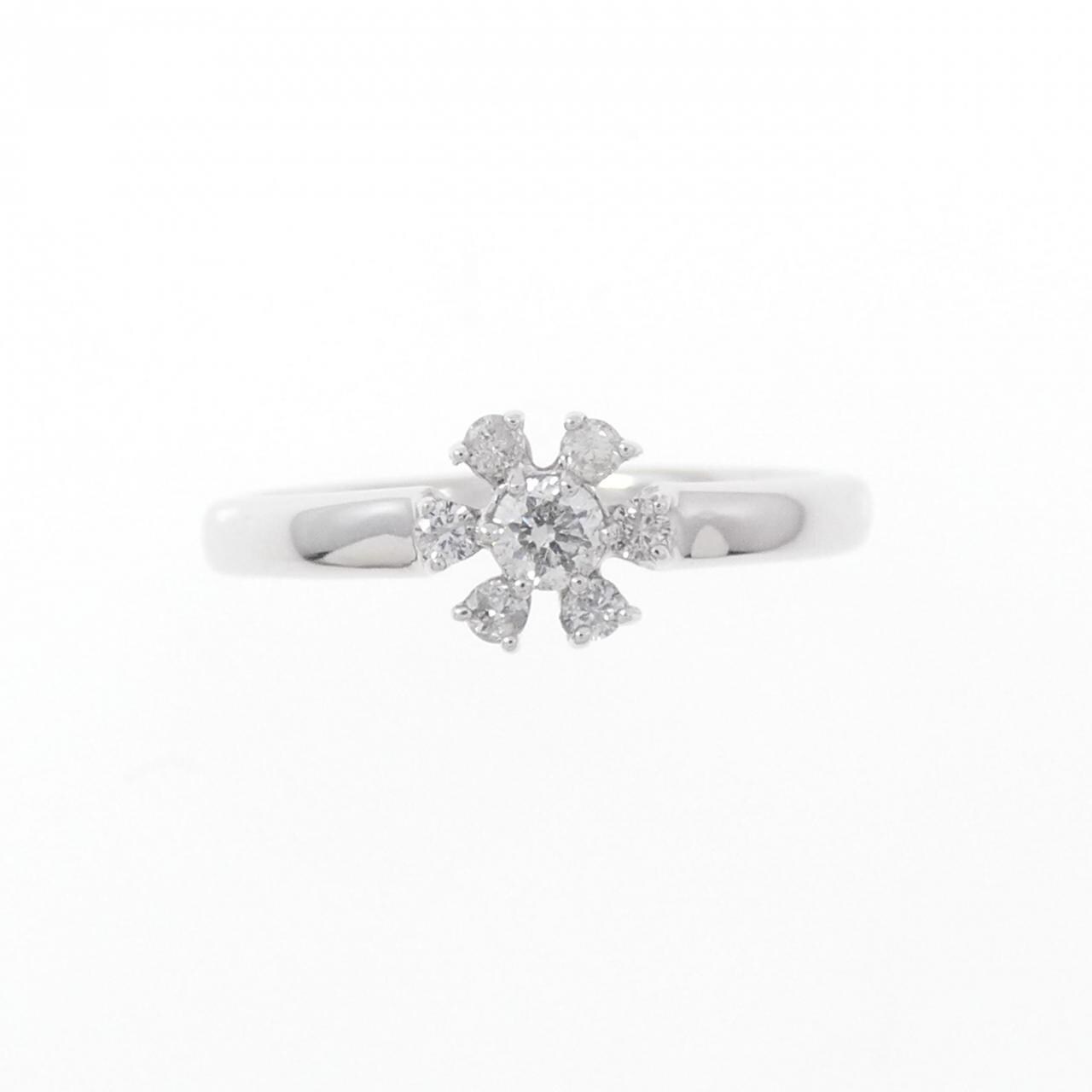 K18WG Flower Diamond Ring 0.2CT