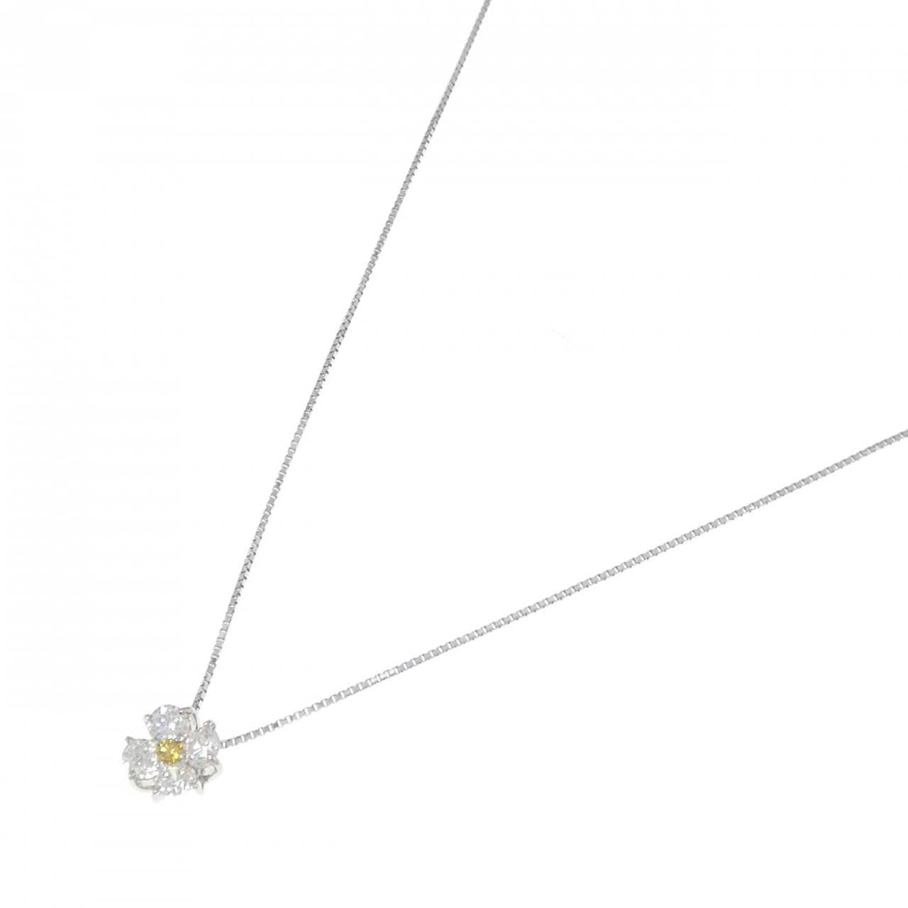 PT900/K18WG フラワー ダイヤモンド ネックレス 0.74CT