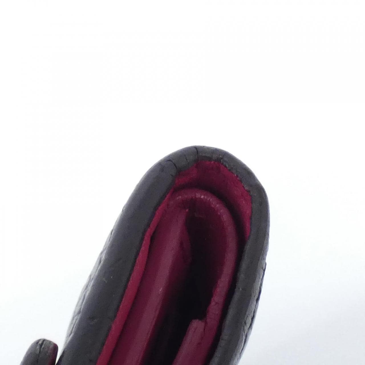 LOUIS VUITTON Portefeuille Capucines Compact M62157 Wallet