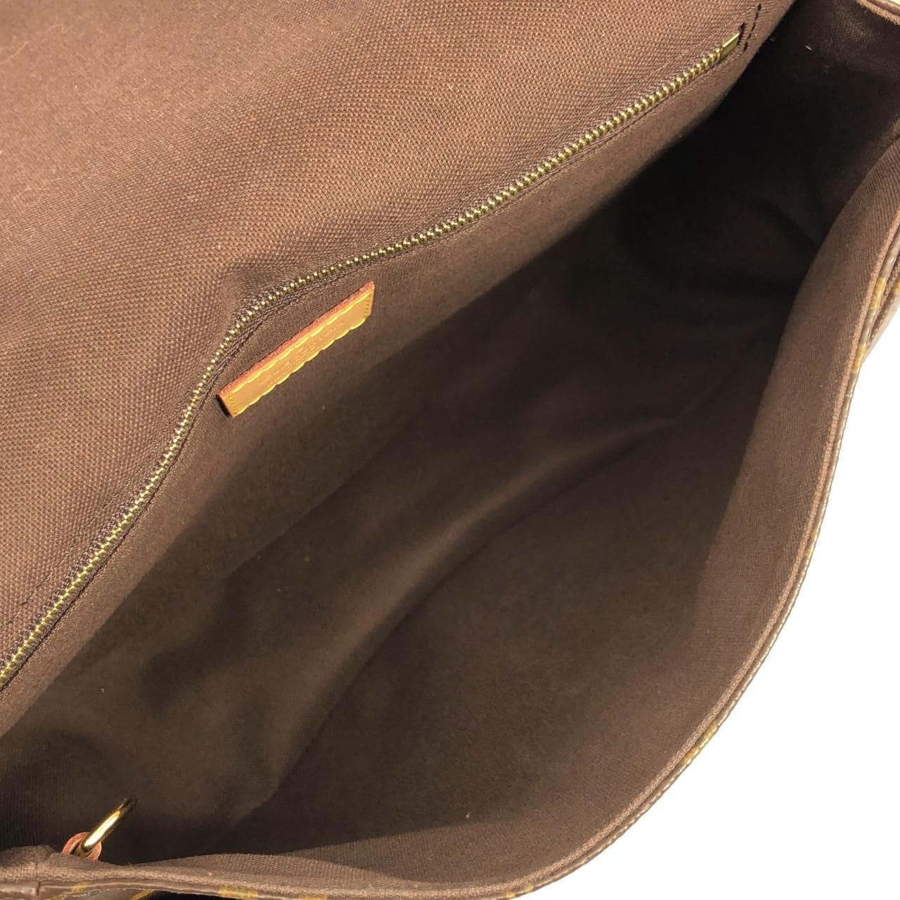 ルイヴィトン モノグラム メニルモンタン PM M40474 ショルダーバッグ