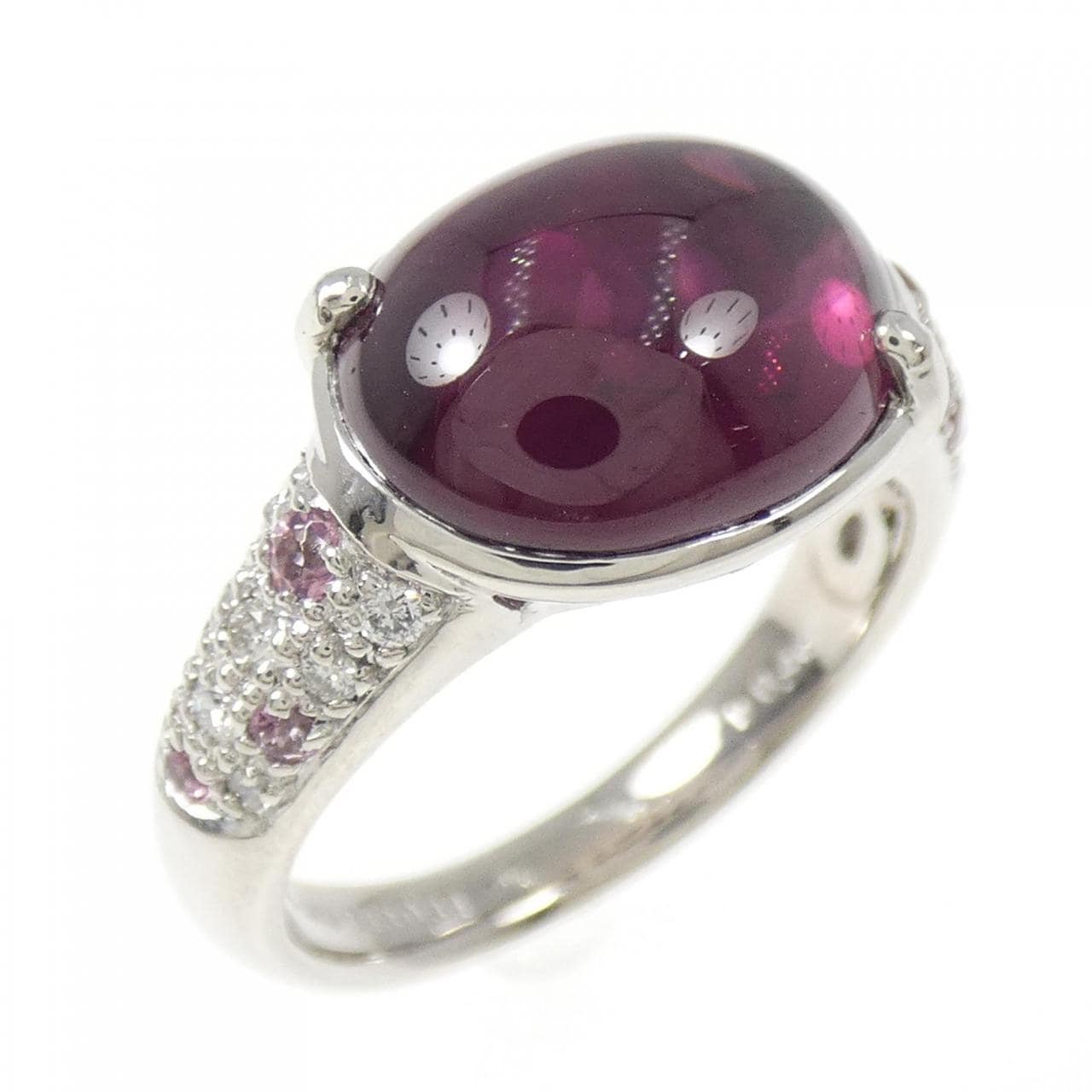 PT900 Garnet Ring 6.43CT